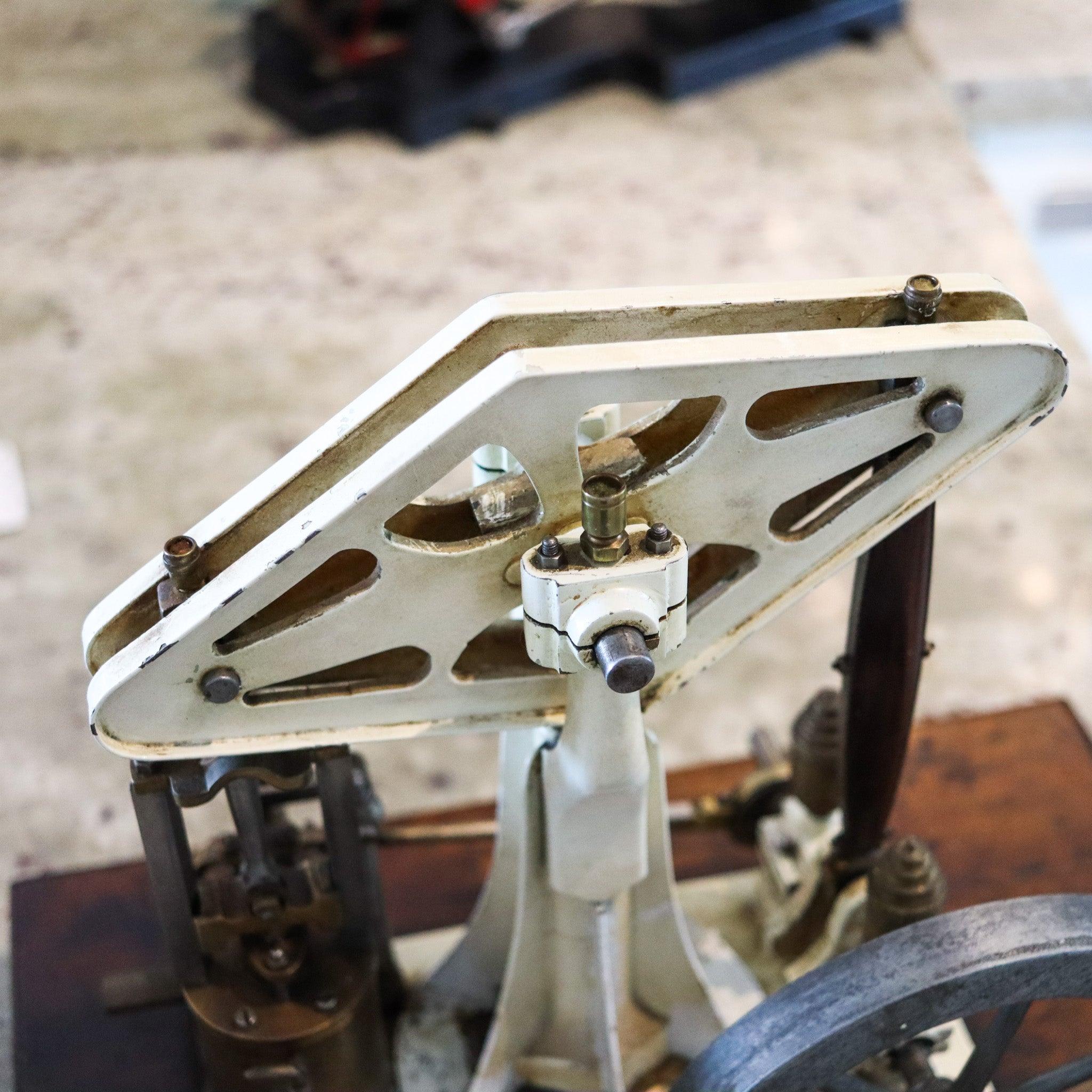 STUART TURNER 1898-1906 Inglaterra Modelo antiguo de máquina de vapor de media viga en venta 1