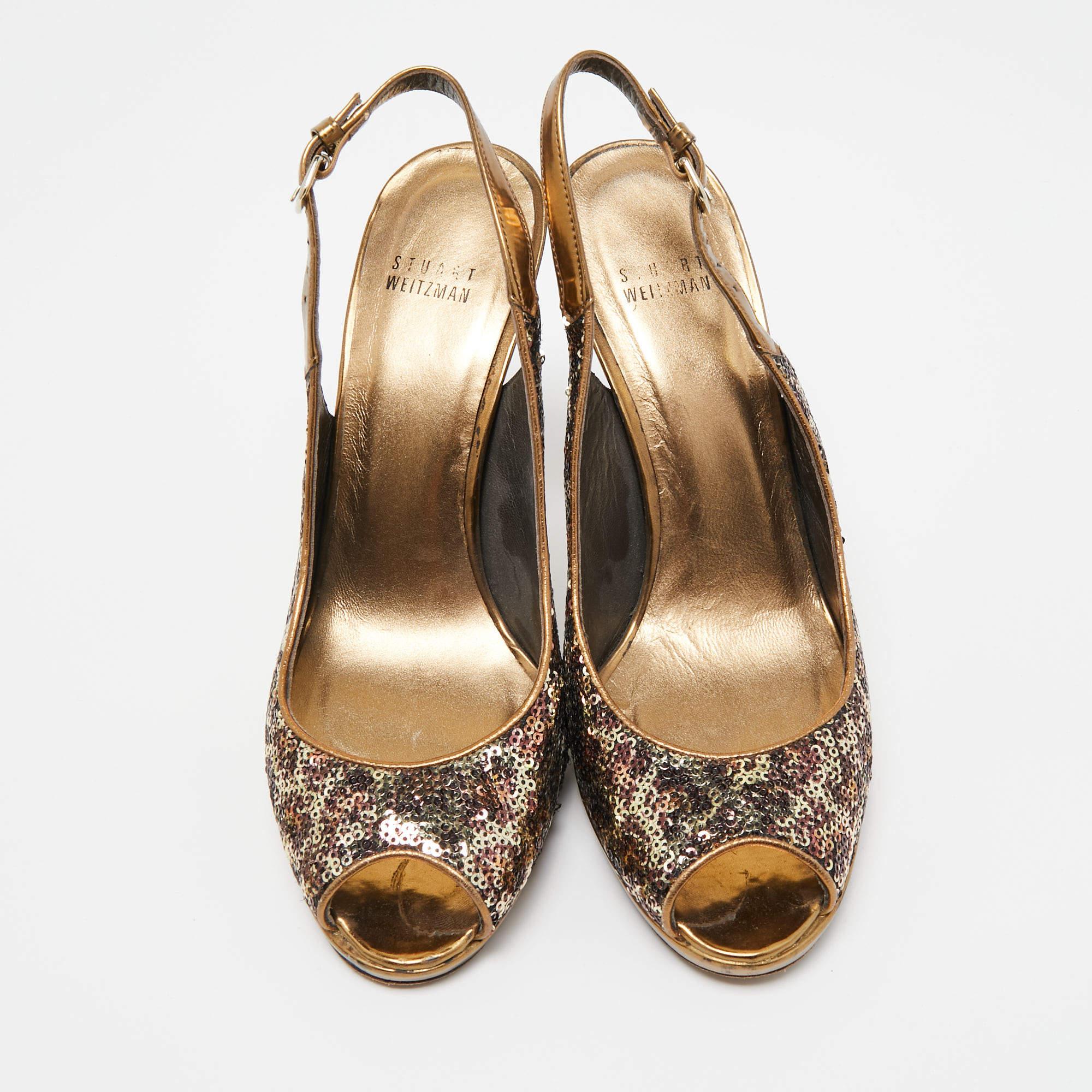 Marrone Stuart Weitzman - Sandali con piattaforma di paillettes con stampa animale - misura 39,5 in vendita