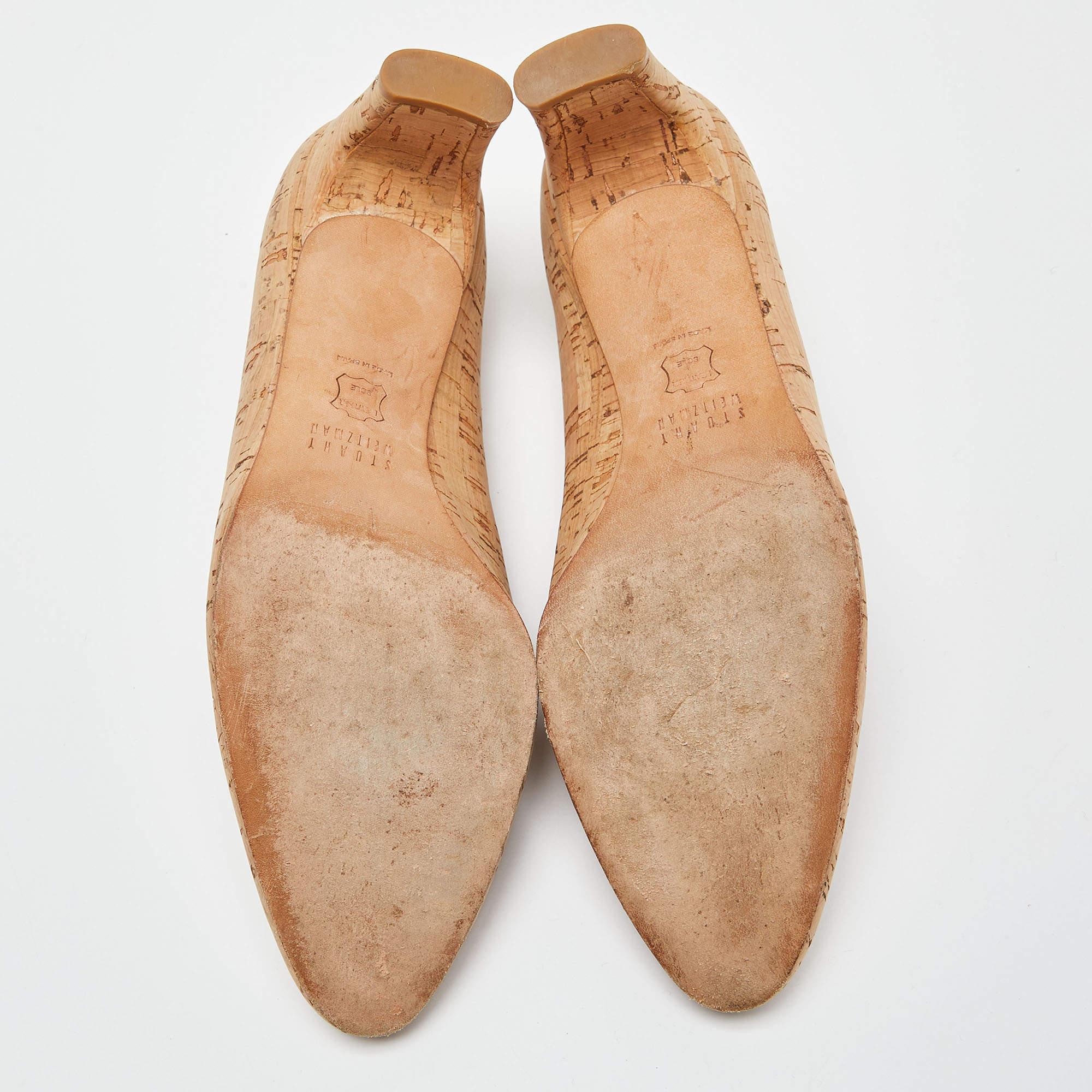 Stuart Weitzman, escarpins en liège beige, taille 37 en vente 1