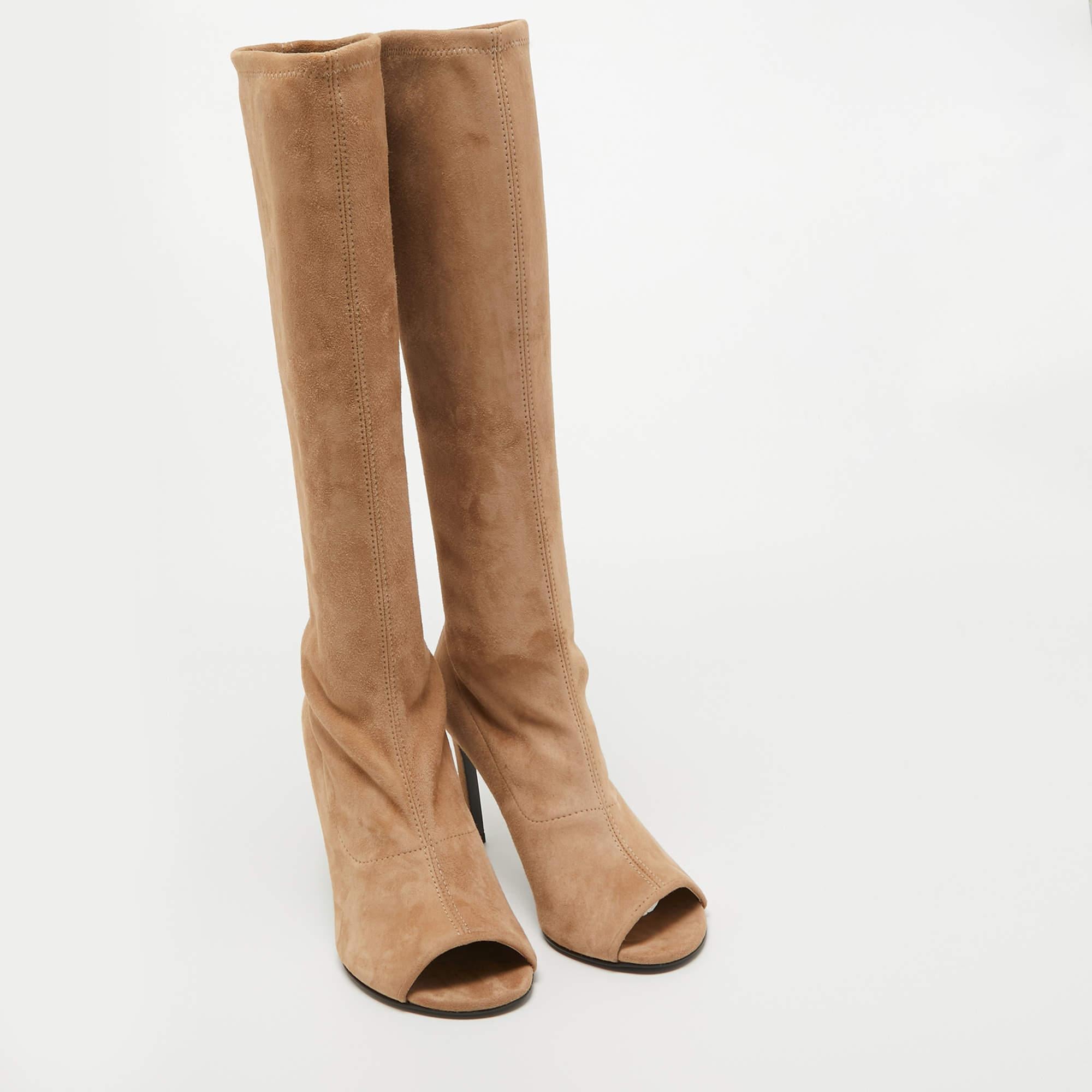 Women's Stuart Weitzman Beige Suede Knee Length Boots 37.5 For Sale