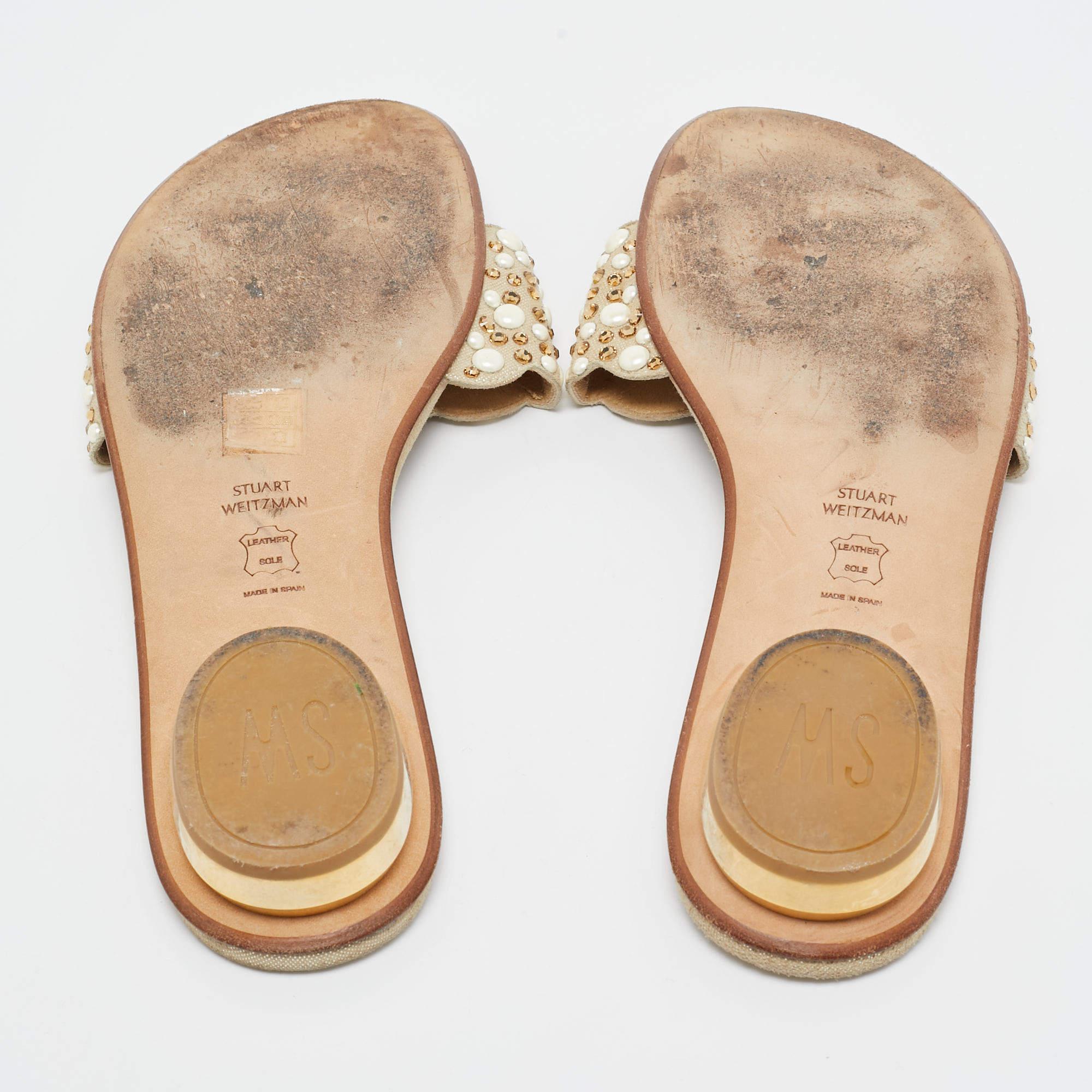 Stuart Weitzman Beige Textured Suede Studded Thong Slides Size 41 For Sale 2