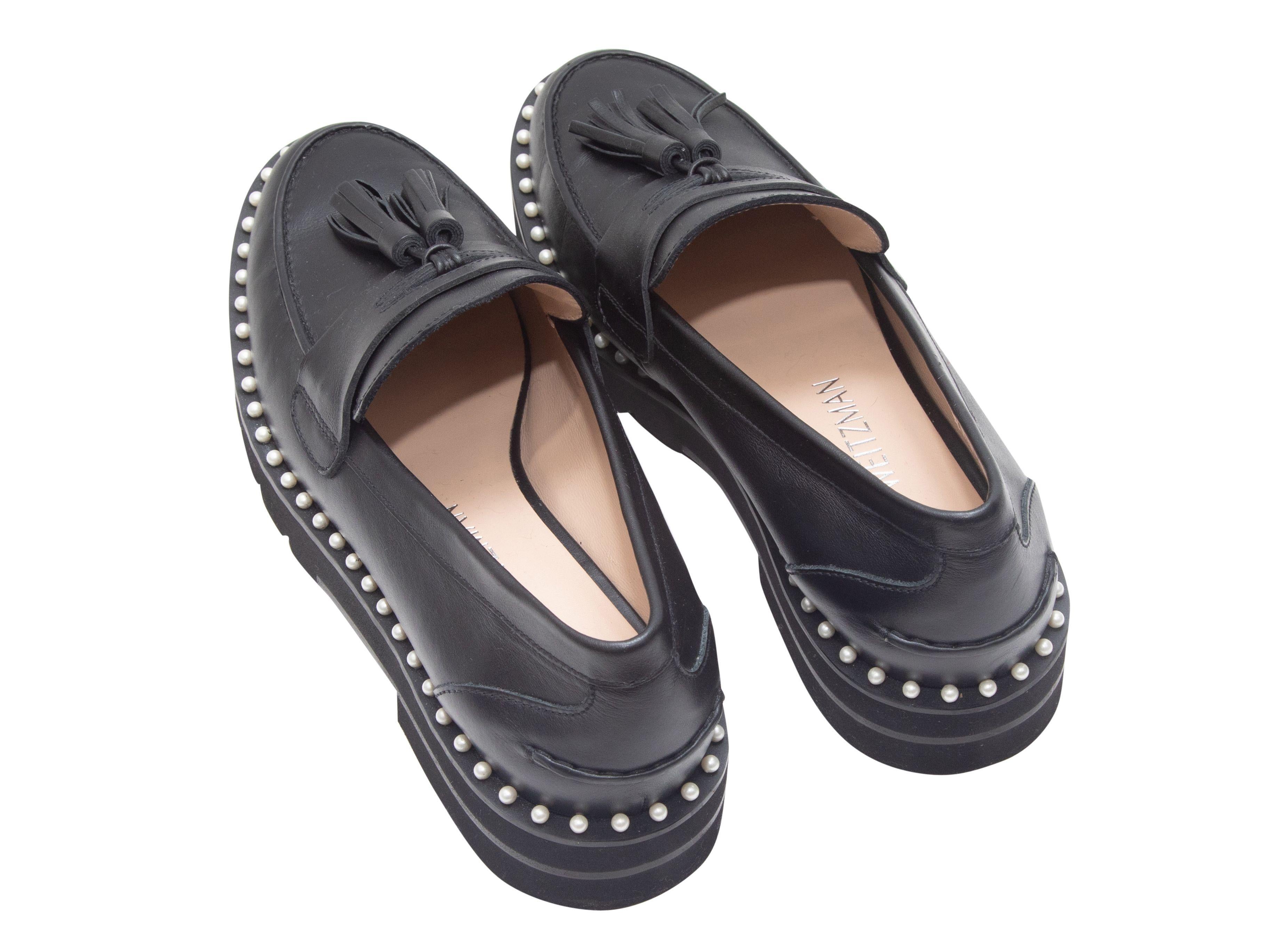 Stuart Weitzman Black Faux Pearl-Accented Tassel Loafers In Good Condition In New York, NY
