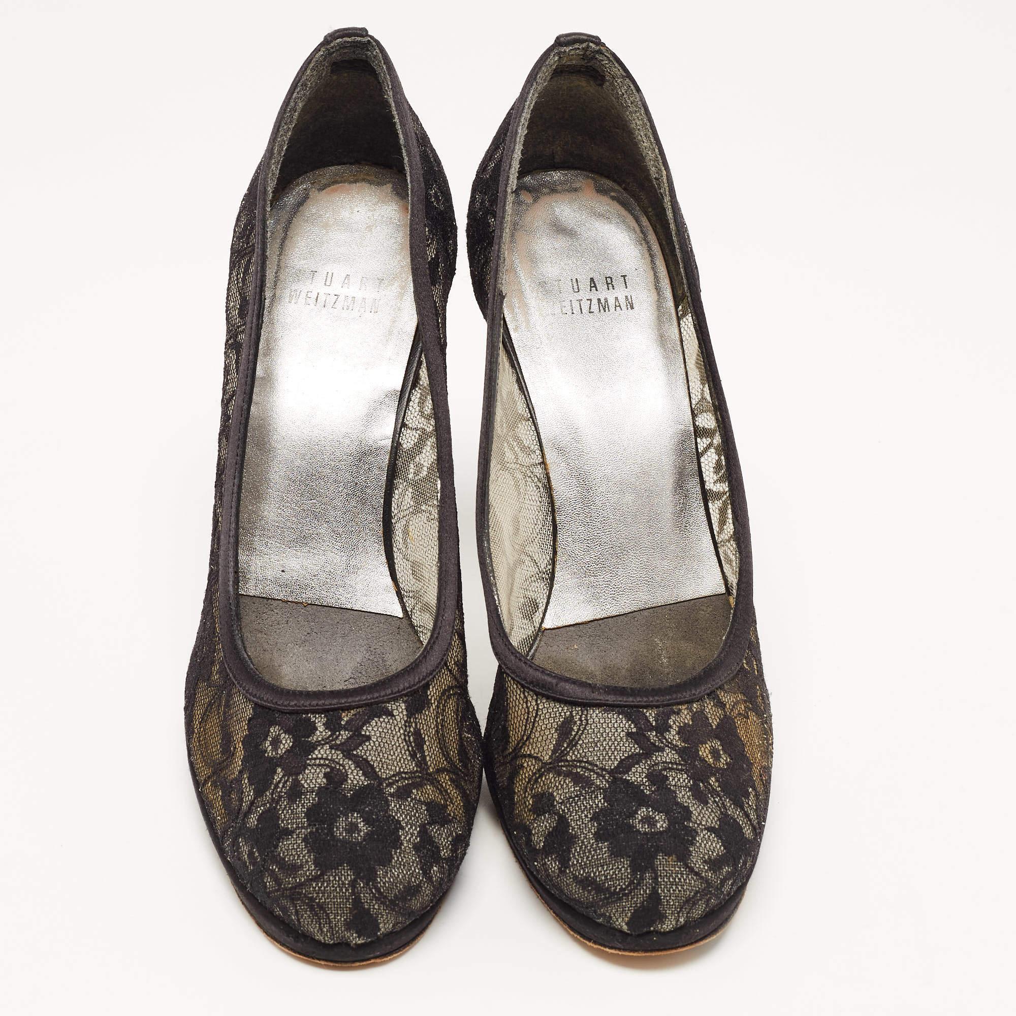 Stuart Weitzman Bombas de plataforma con puntera redonda de encaje negro Talla 38.5 Negro en venta