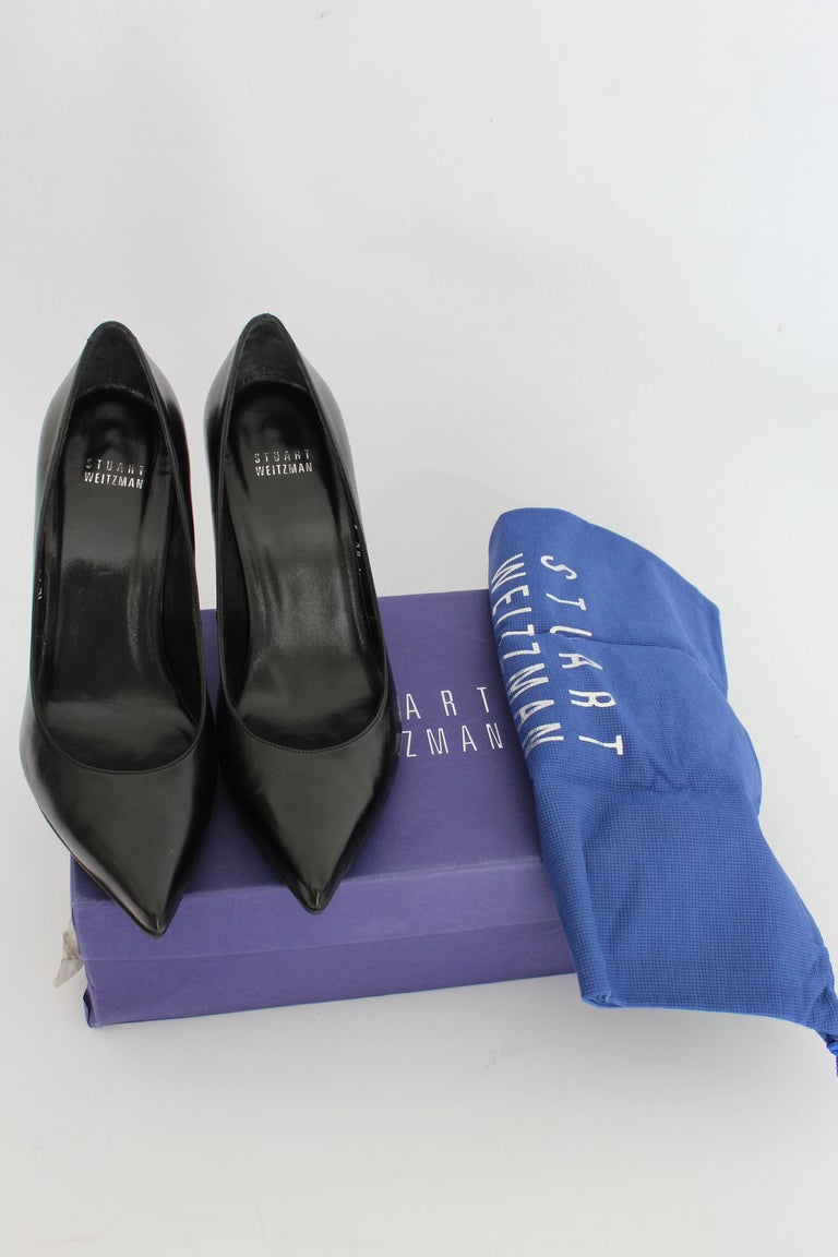 Stuart Weitzman Black Leather Decollete Heel Shoes For Sale at 1stDibs