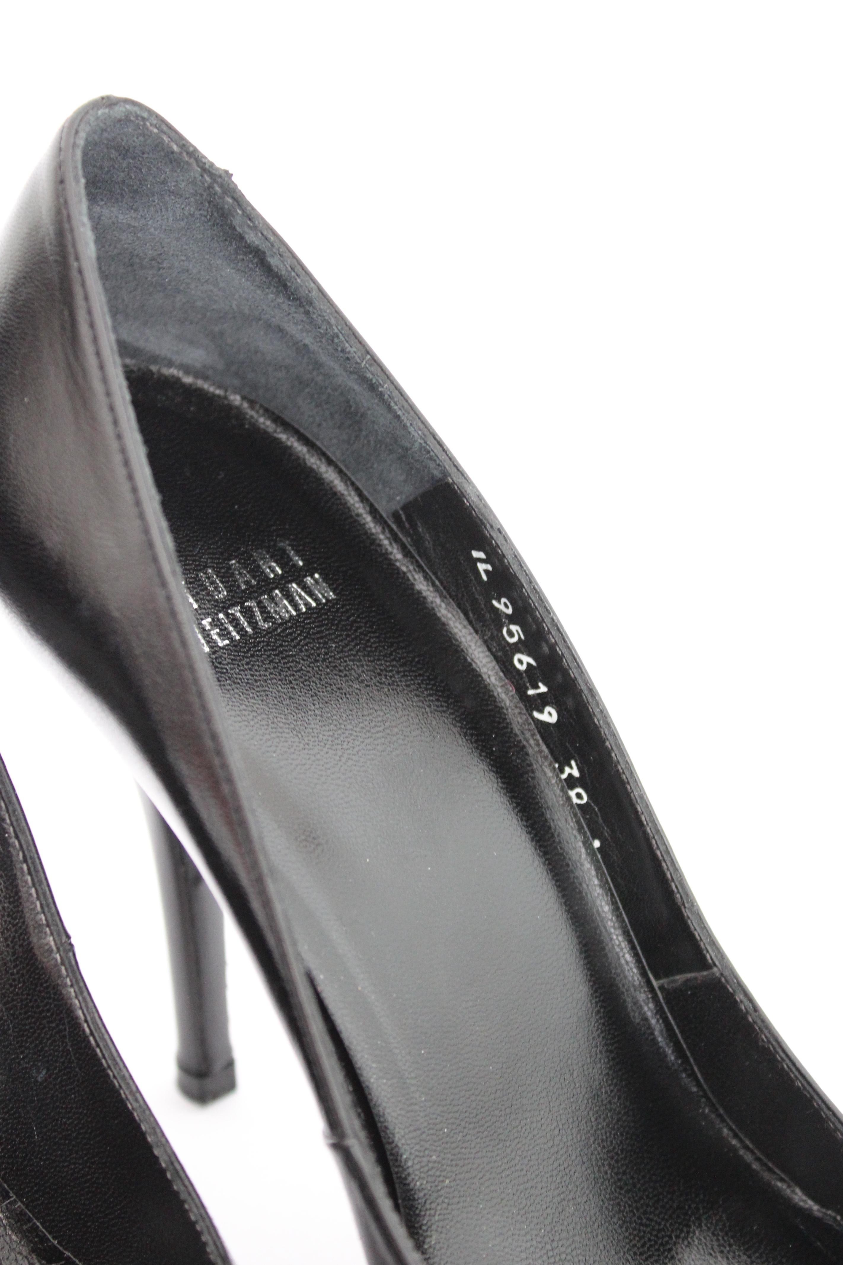 Stuart Weitzman Zapatos de tacón decollete de piel negra 2