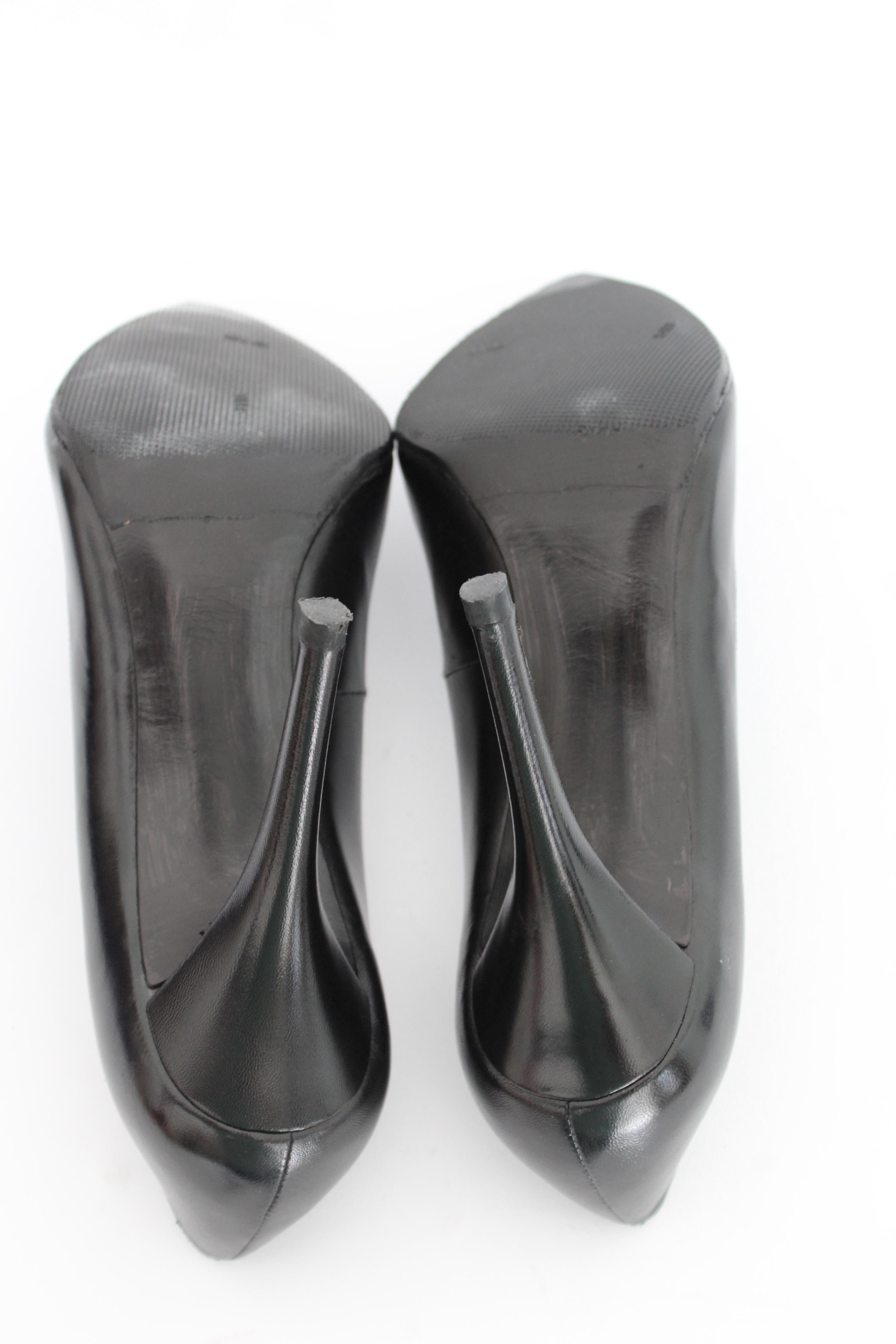 Stuart Weitzman Zapatos de tacón decollete de piel negra 3