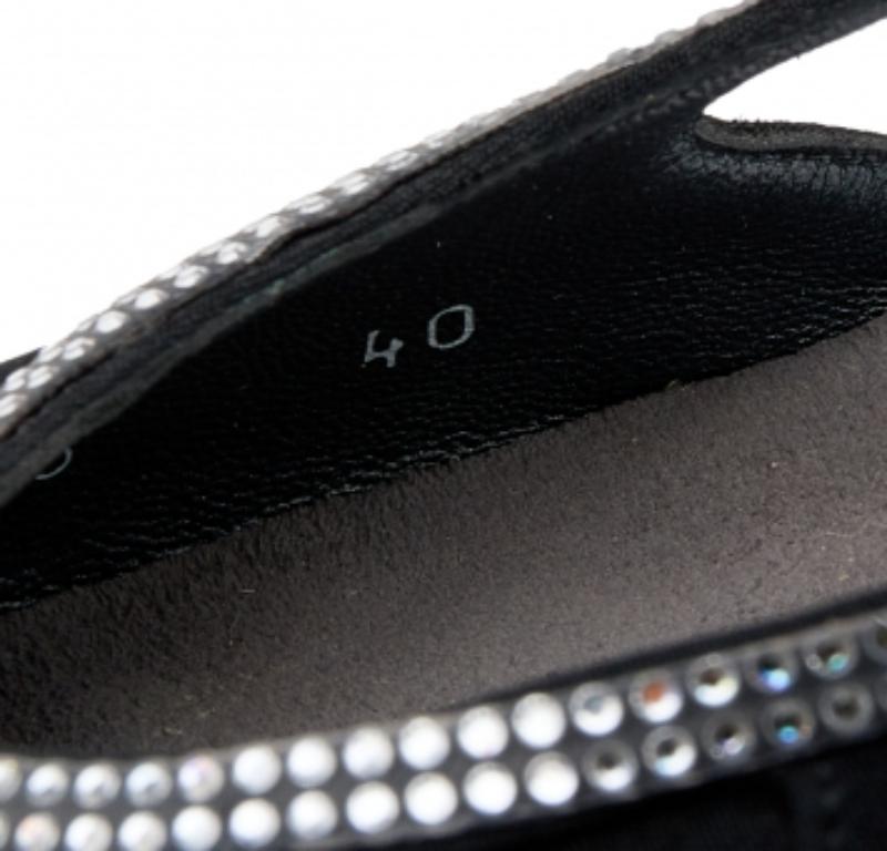 Stuart Weitzman Black Nylon Crystal Embellished Mules Size 40 For Sale 4