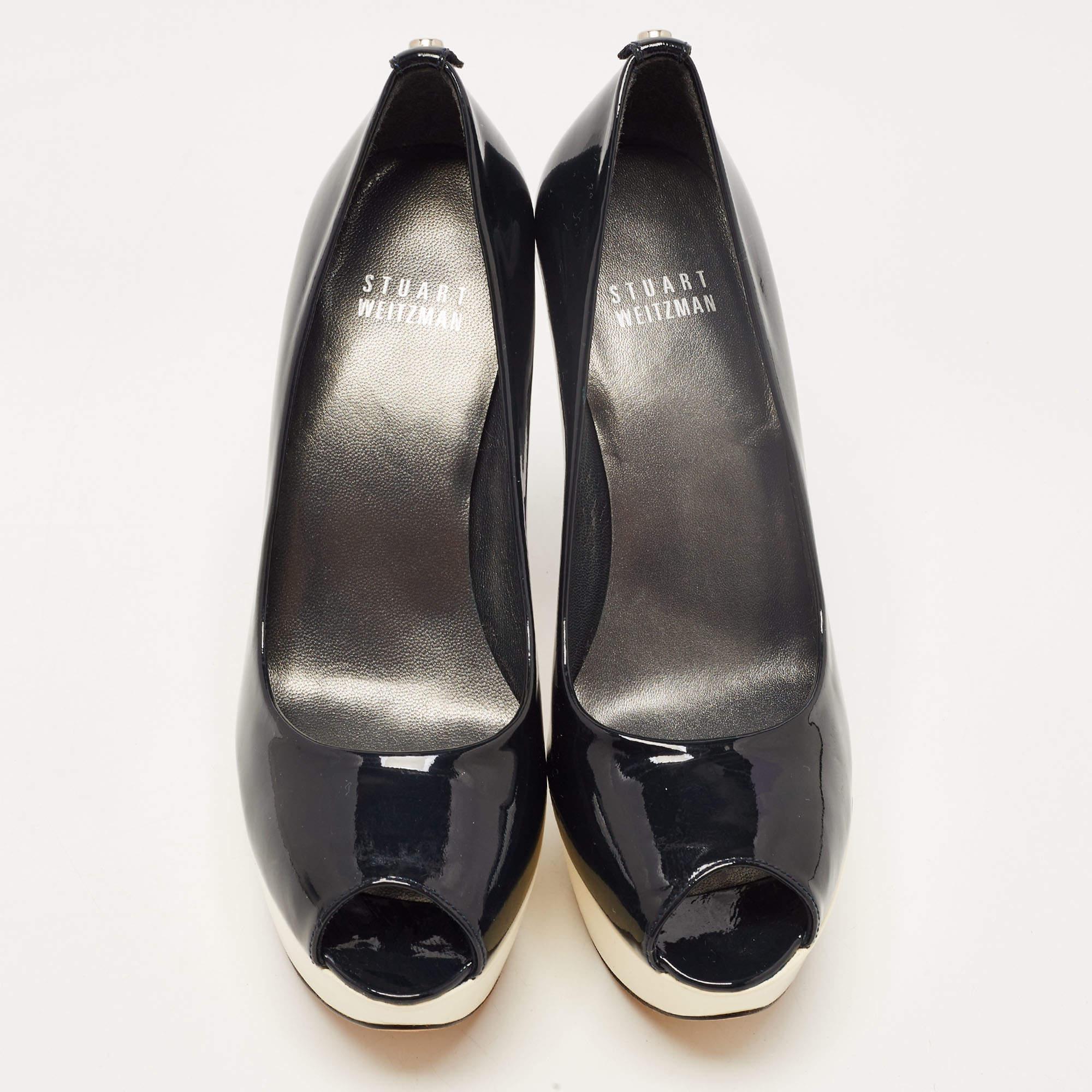 Noir Stuart Weitzman escarpins à plateforme en cuir verni noir Taille 35.5 en vente