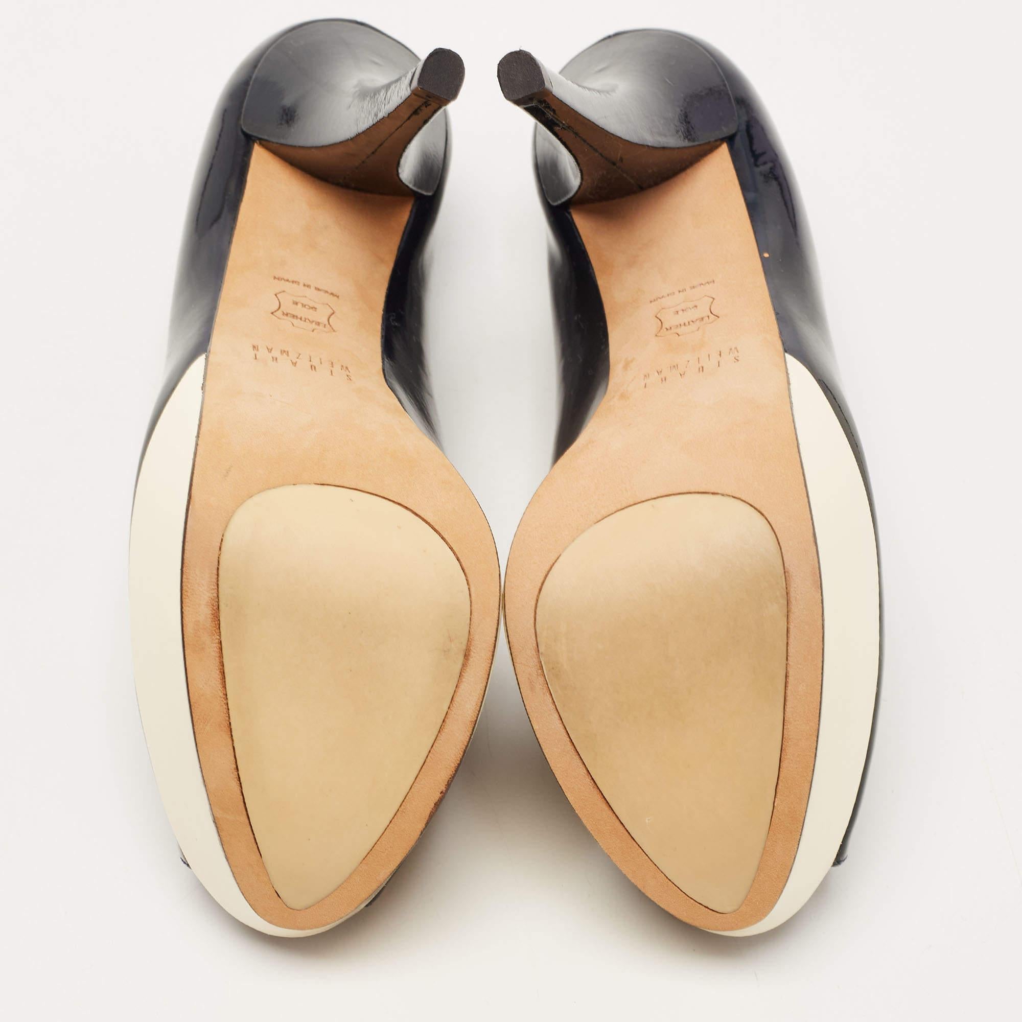 Stuart Weitzman escarpins à plateforme en cuir verni noir Taille 35.5 en vente 1