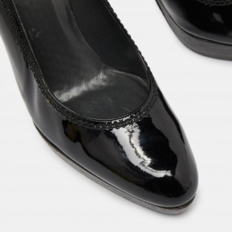 Stuart Weitzman Black Patent Leather Platform Pumps Size 39.5 For Sale 1