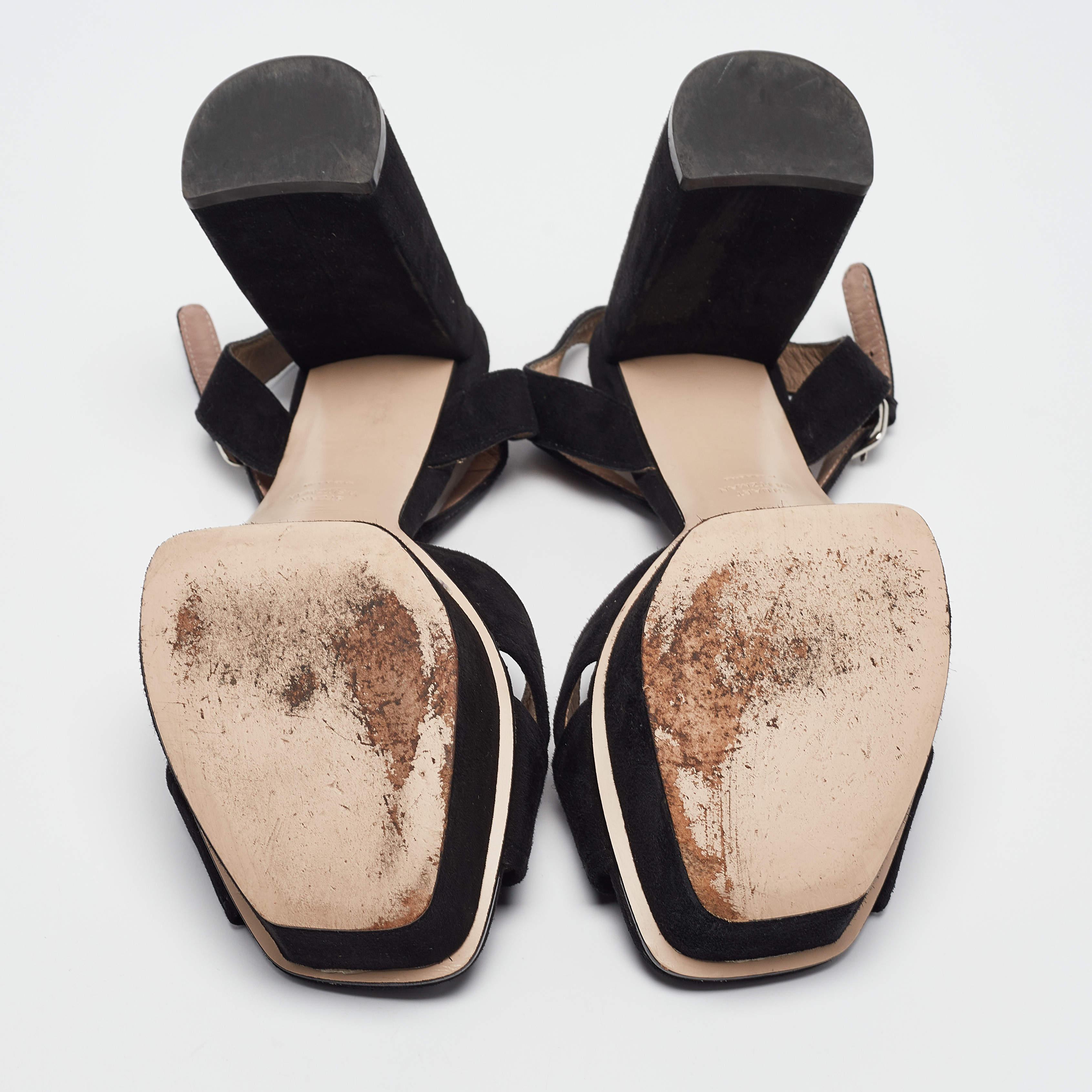 Stuart Weitzman Sandalias con tira al tobillo de ante negro 41.5 en venta 1