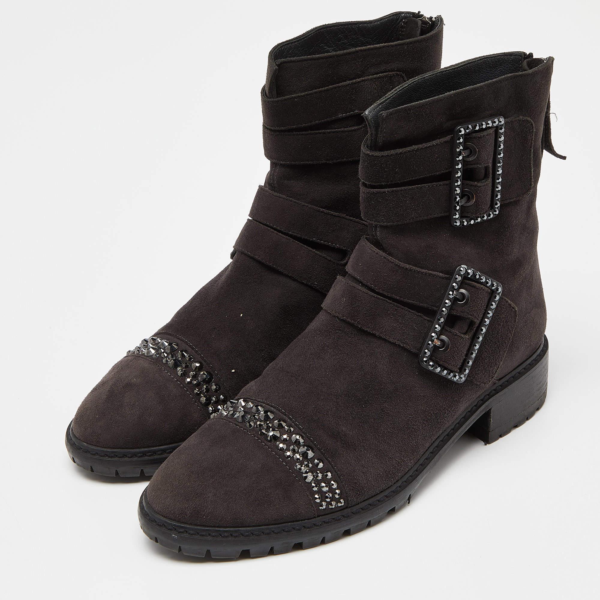 Noir Stuart Weitzman Black Suede Crystal Embellished Ankle Length Boots Size 37.5 en vente