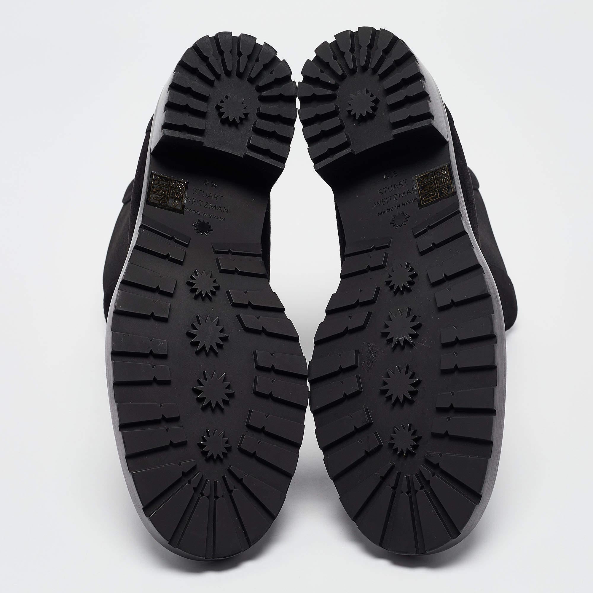 Stuart Weitzman Bottes Chelsea Kolbie en daim noir Taille 36 en vente 1