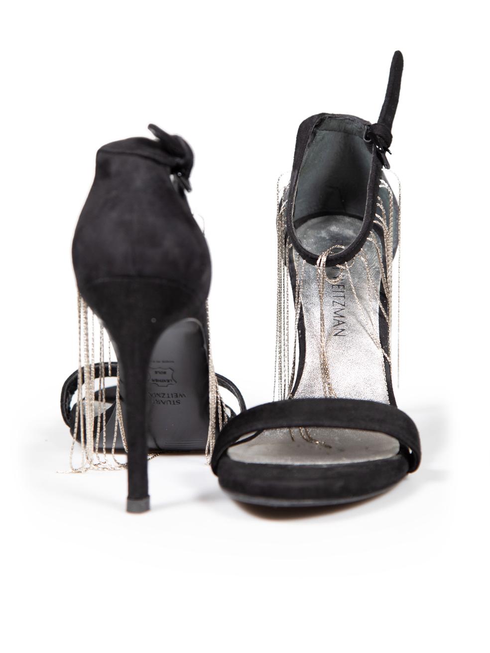 Noir Stuart Weitzman Open Toe Tassel Sandals en daim noir Taille US 7.5 en vente