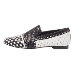 Stuart Weitzman Pantofole da fumo Riviera in pelle intrecciata nera/bianca misura 36