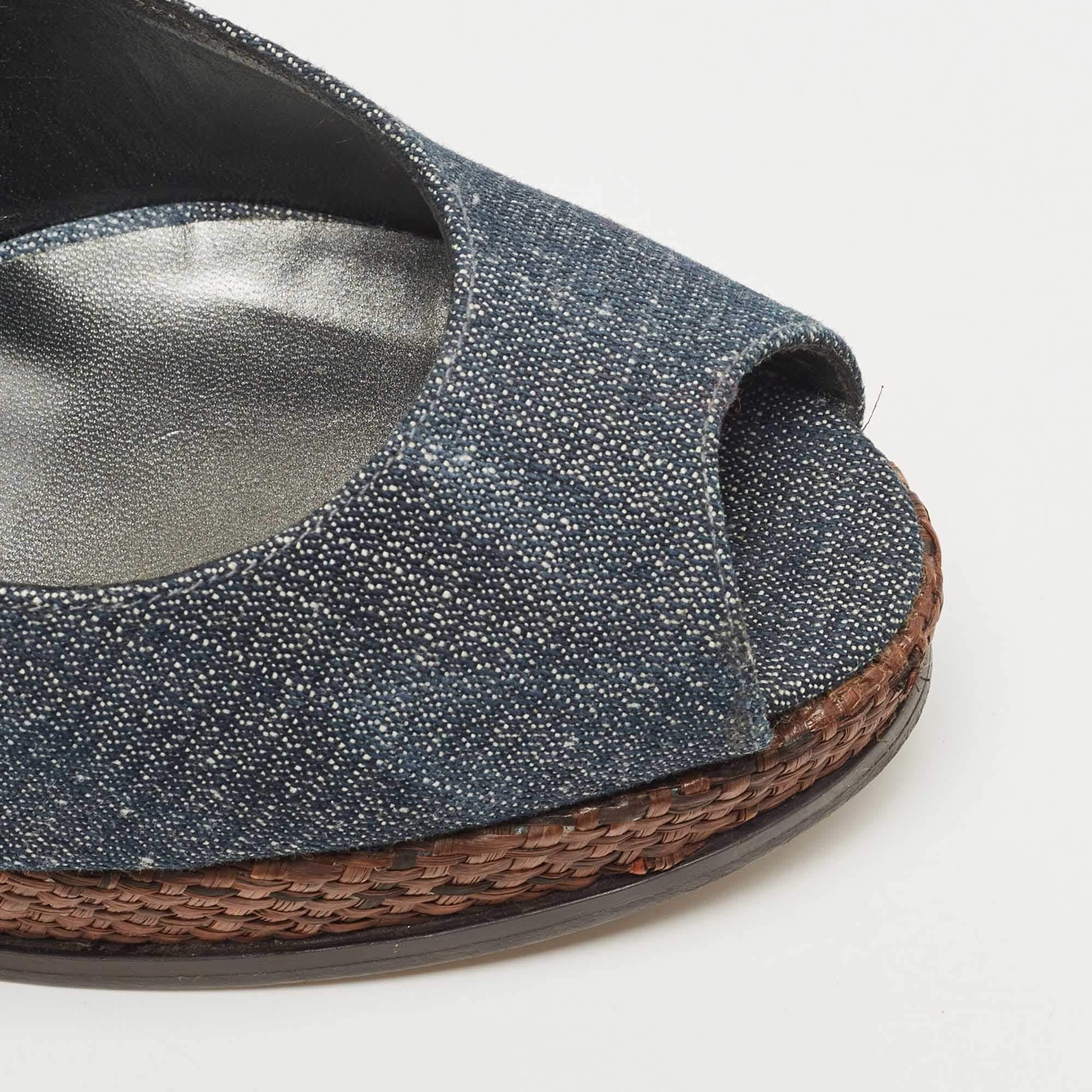Stuart Weitzman Sandalias vaqueras azules con plataforma Slingback talla 40 en venta 2