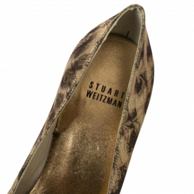 Stuart Weitzman Brown Lamé Fabric Leopard Print Bow Peep Toe Pumps Size 38.5 For Sale 2