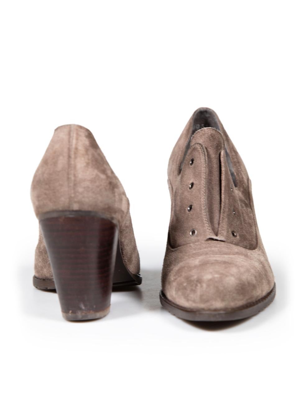 Stuart Weitzman Brown Suede Heels Size US 10 In Good Condition For Sale In London, GB