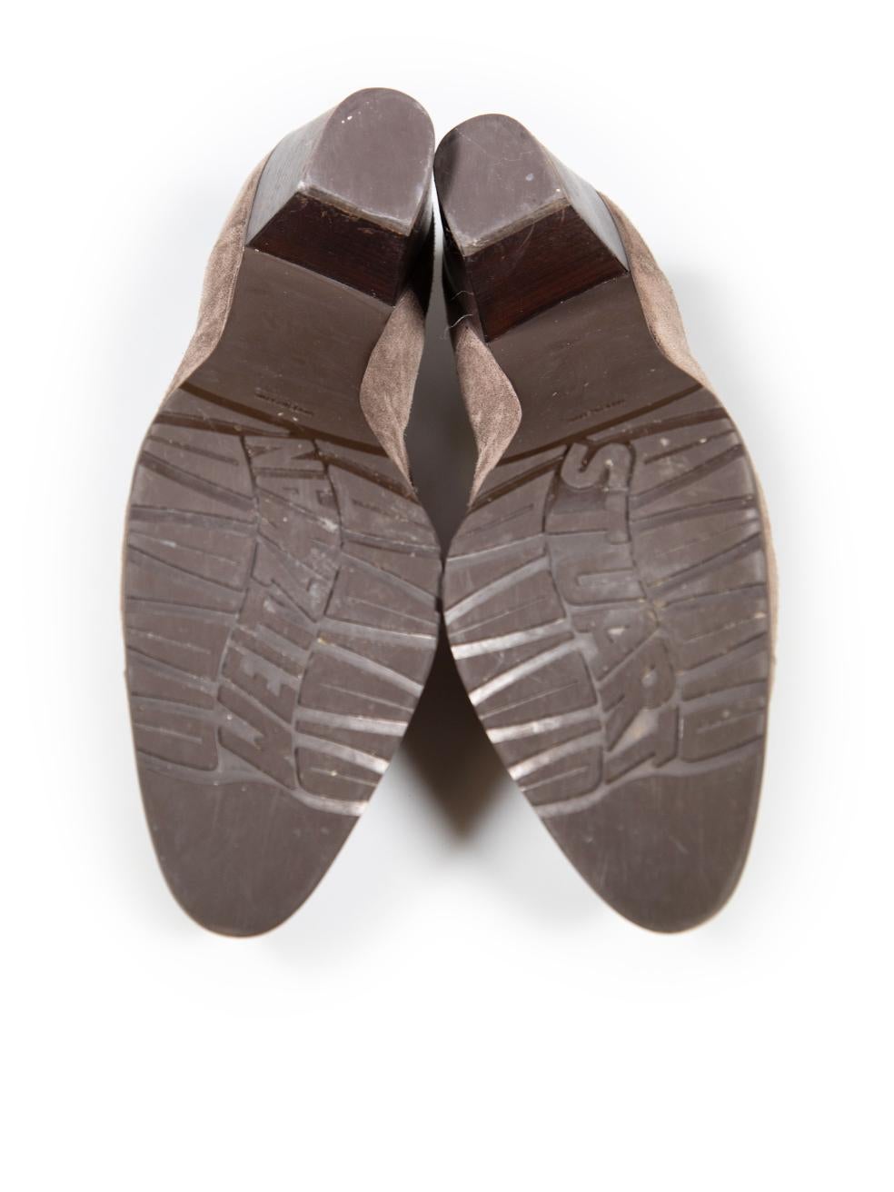 Stuart Weitzman Talons en daim Brown Taille US 10 Bon état - En vente à London, GB
