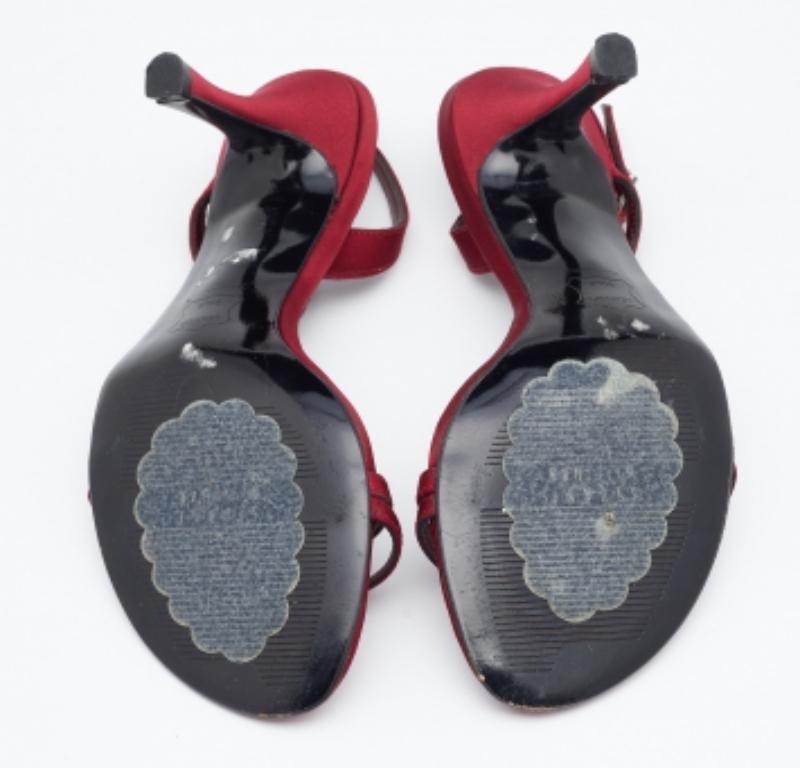 Stuart Weitzman Burgundy Satin Crystal Embellished Slingback Sandals Size 37 For Sale 2