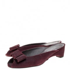 Stuart Weitzman Burgundy Textured Suede Bow Peep Toe Slide Sandals Size 38