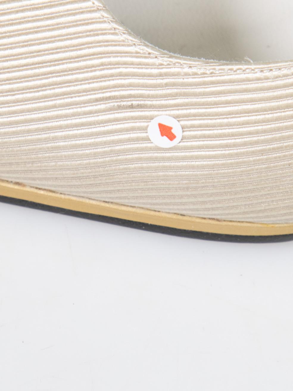 Stuart Weitzman Cream Textured Square Toe Pumps Size US 9 For Sale 5
