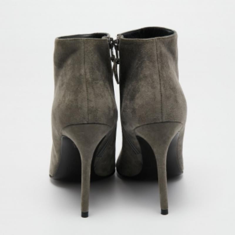 Stuart Weitzman Botines de ante gris Talla 40 en venta 1