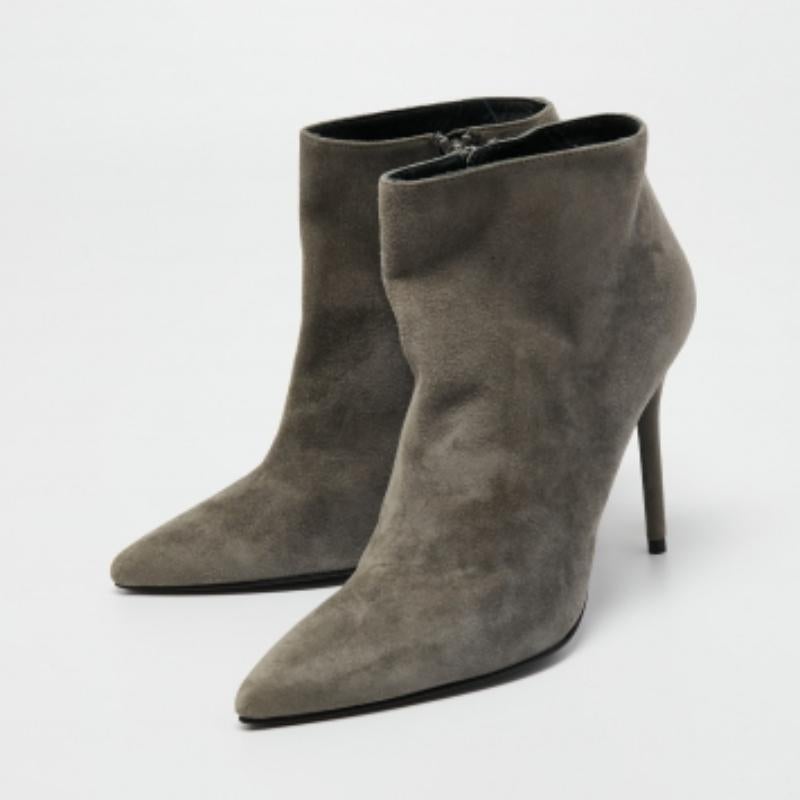 Stuart Weitzman Botines de ante gris Talla 40 en venta 2
