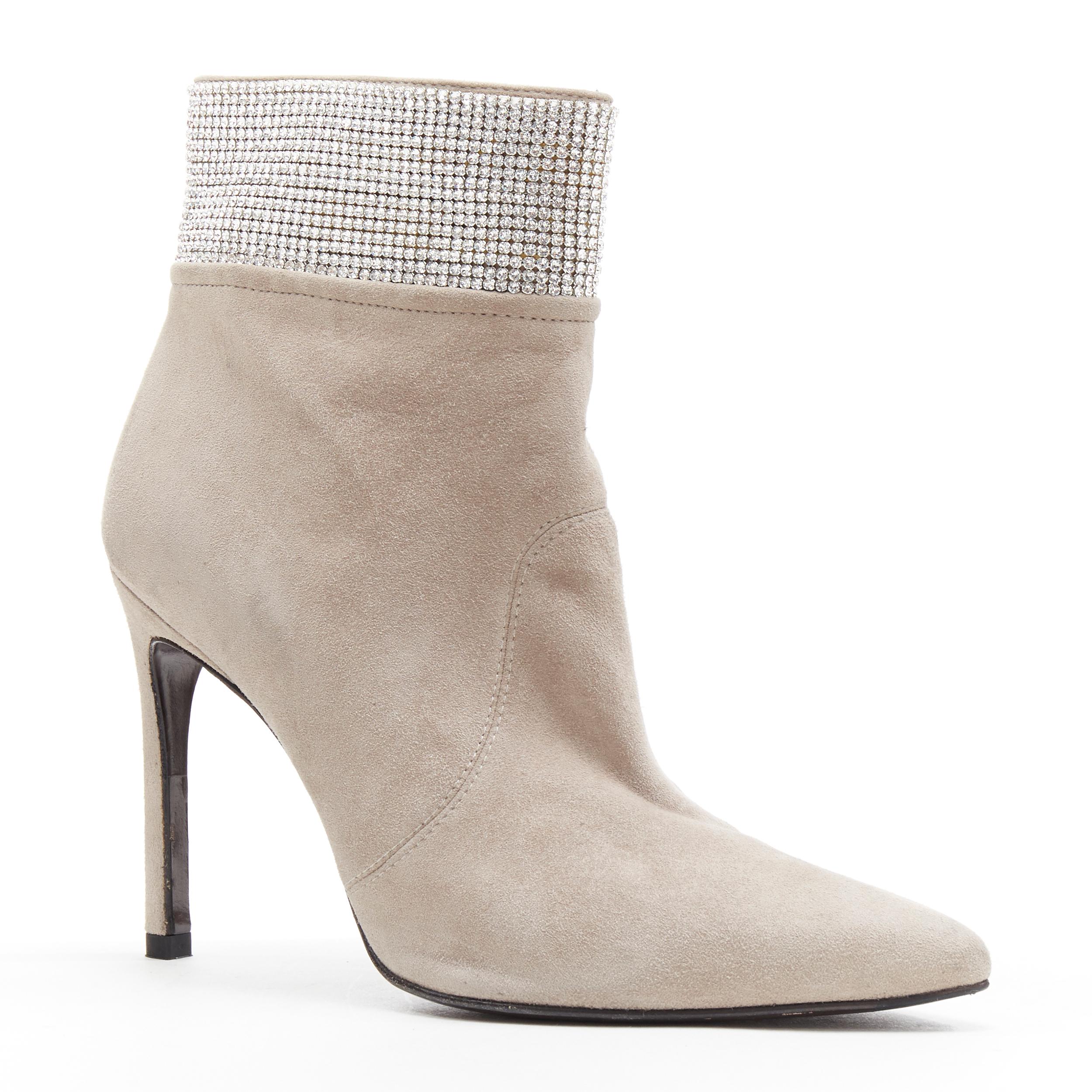 STUART WEITZMAN Highbeams grey fossil suede crystal embellished bootie EU38.5
Brand: Stuart Weitzman
Model Name / Style: Highbeams
Material: Suede
Color: Grey
Pattern: Solid
Closure: Zip
Extra Detail: High (3-3.9 in) heel height. Pointed Toe. Slim
