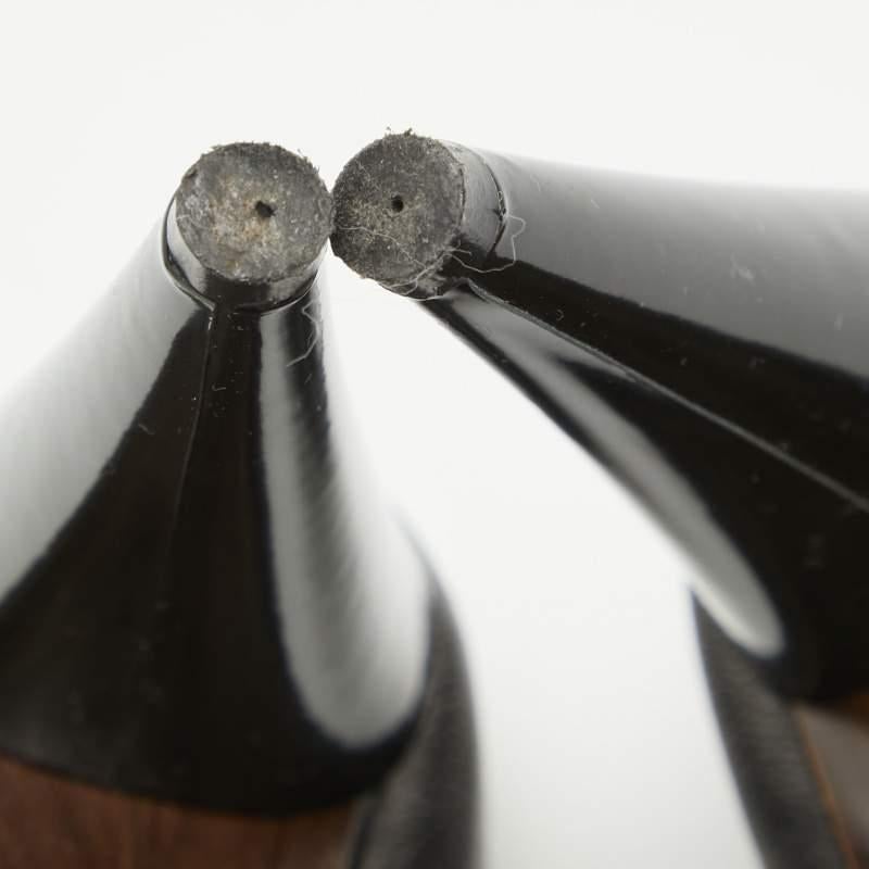 Stuart Weitzman escarpins à plateforme gris métallisé, taille 38 en vente 2