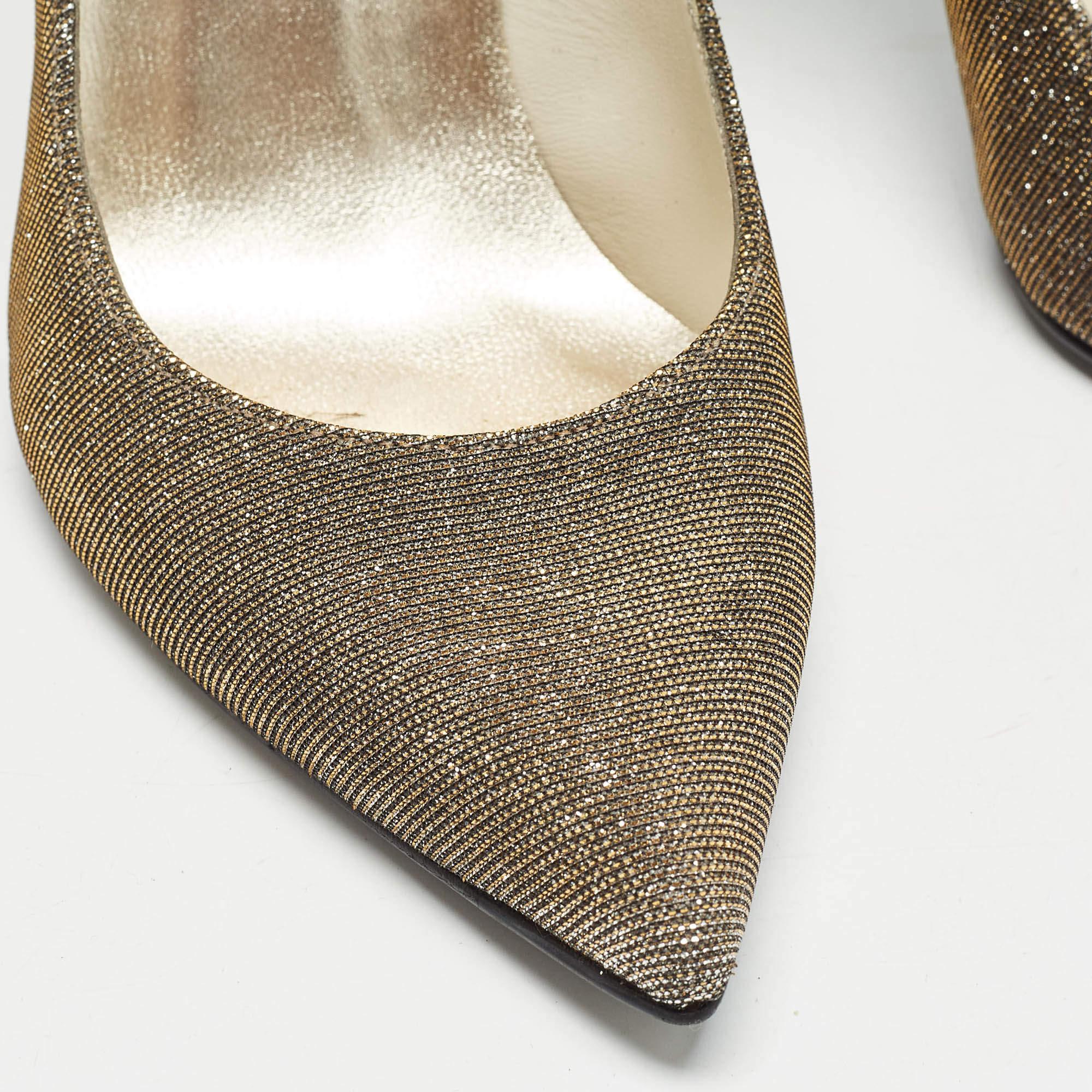 Stuart Weitzman - Pompe a punta in tessuto lurex metallizzato - misura 36,5 in vendita 2