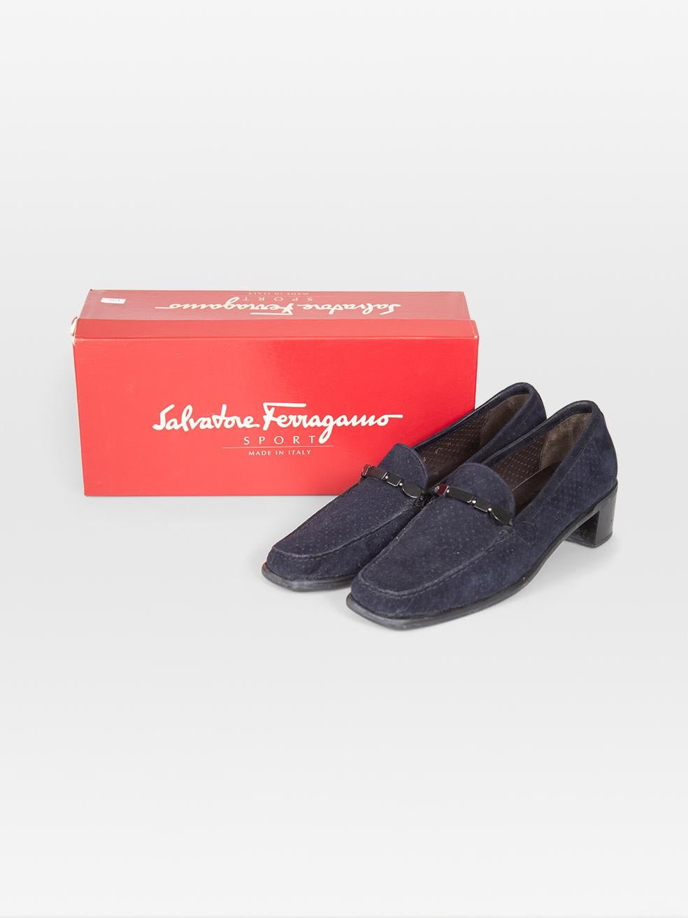 De las mujeres Stuart Weitzman Navy Suede Perforated Loafers Size US 9.5 en venta