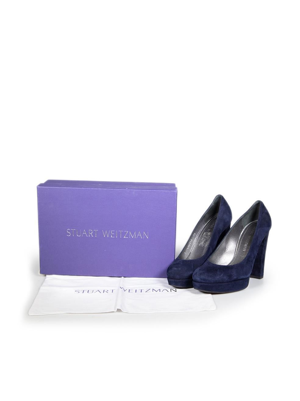 Stuart Weitzman escarpins à plateforme en daim bleu marine, taille IT 38 Pour femmes en vente