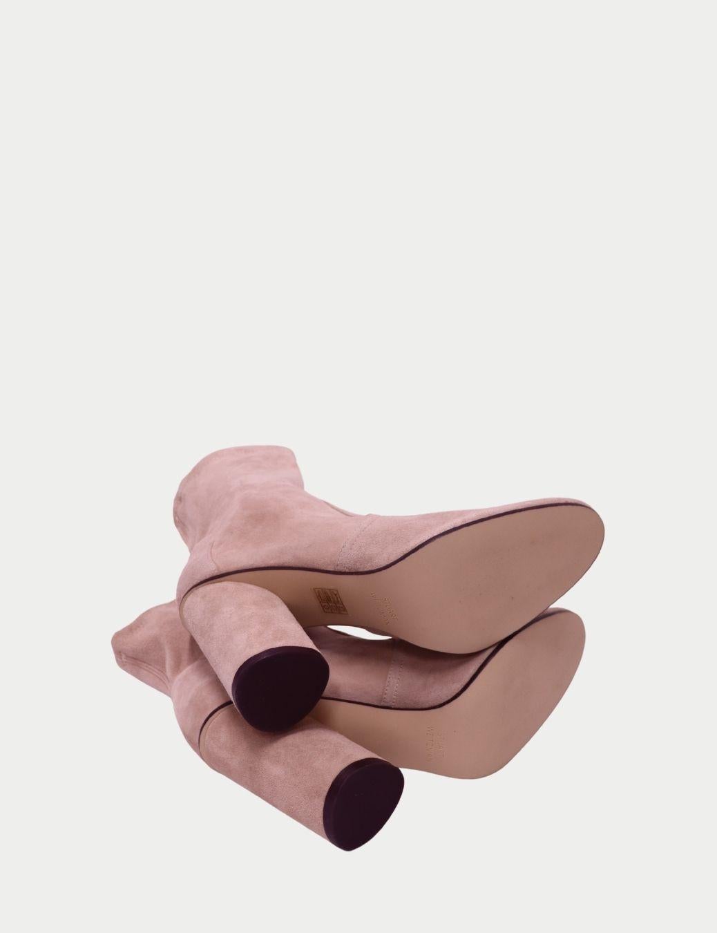 Stuart Weitzman - Bottines à talons en daim rose nude - EU 38 Neuf - En vente à Amman, JO