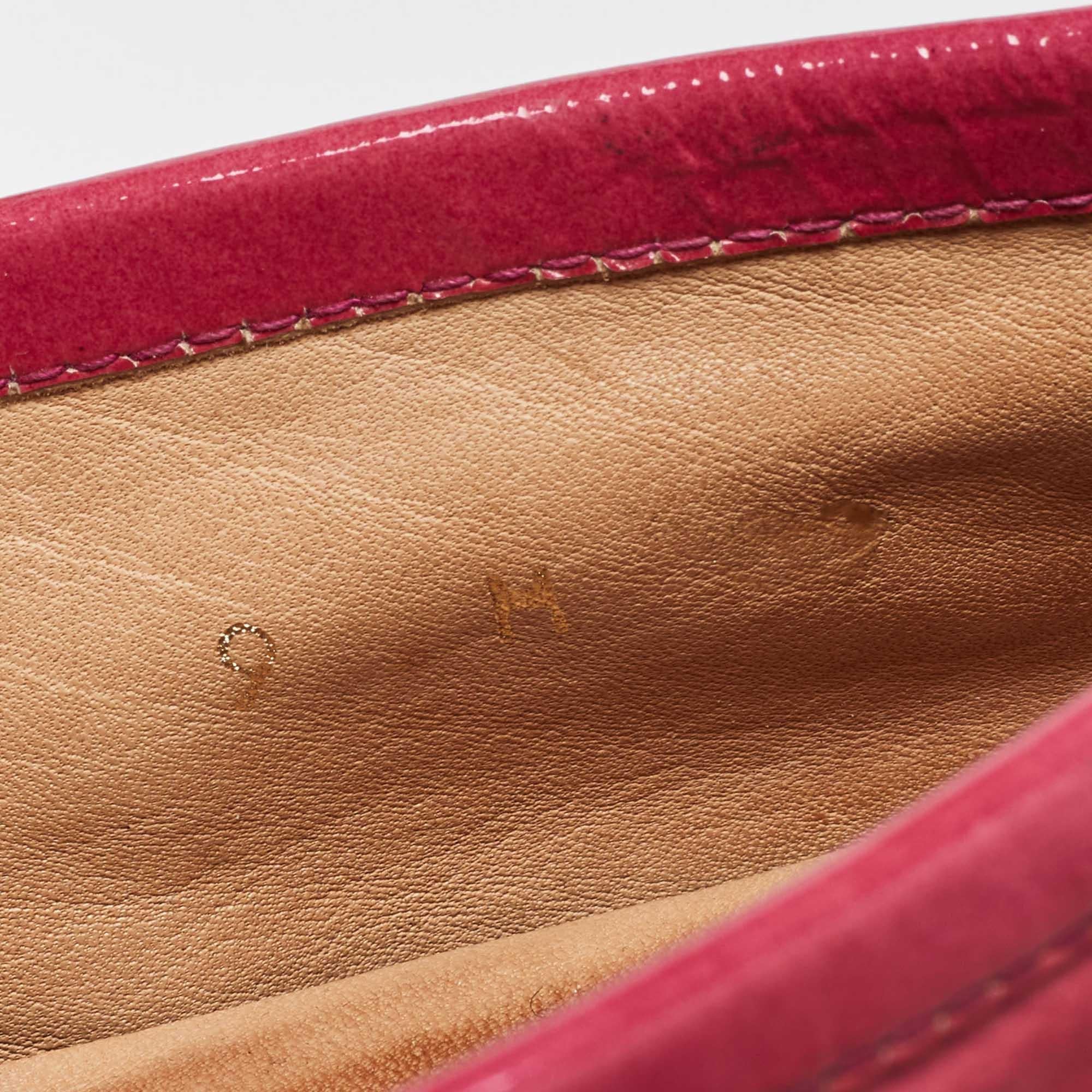 Stuart Weitzman Mocasines de charol rosa Talla 39.5 en venta 3