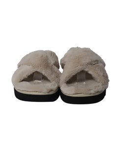 Sandali Roza Lift Slides di Stuart Weitzman in pelliccia sintetica color crema
