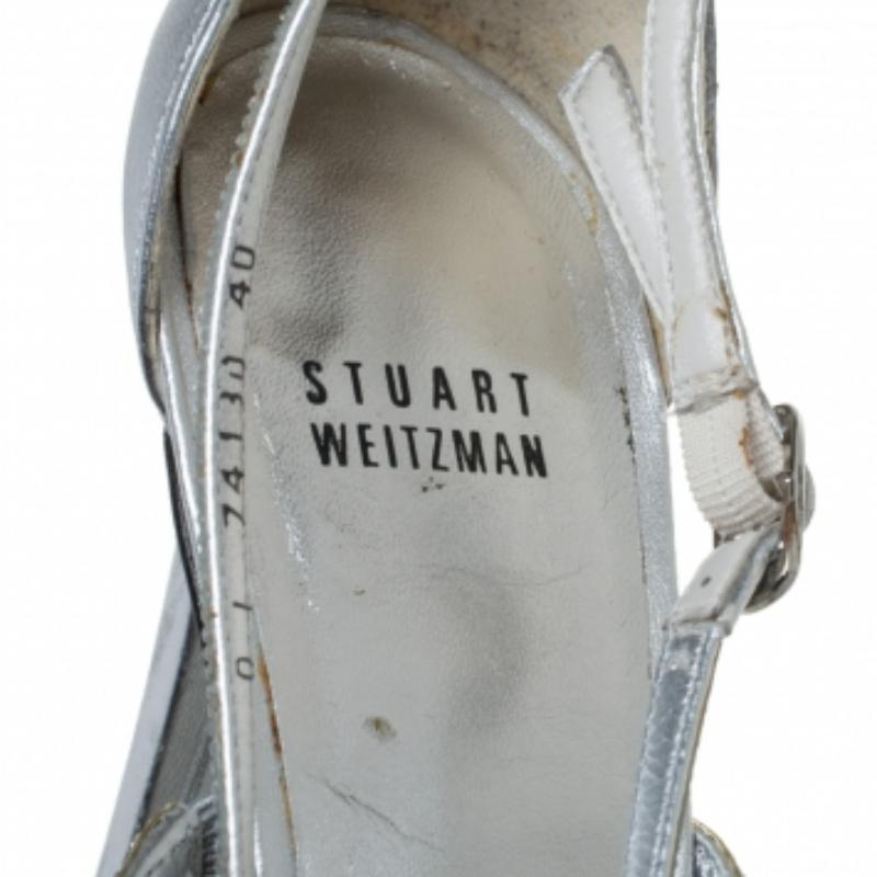 Women's Stuart Weitzman Silver Leather Crystal Embellished Strappy Sandals Size 40 For Sale