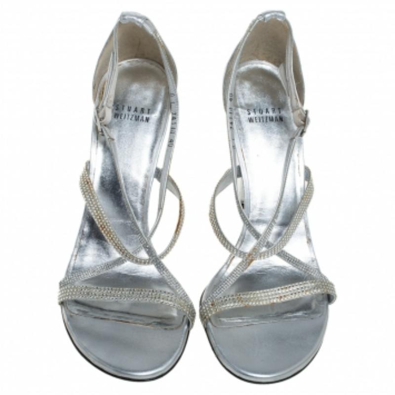 Stuart Weitzman Silver Leather Crystal Embellished Strappy Sandals Size 40 For Sale 1