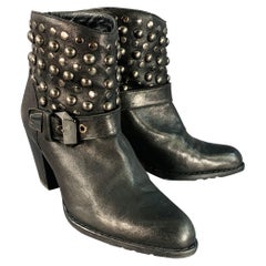 STUART WEITZMAN Taille 7 Cuir noir clouté Zip Belted Ankle Booties