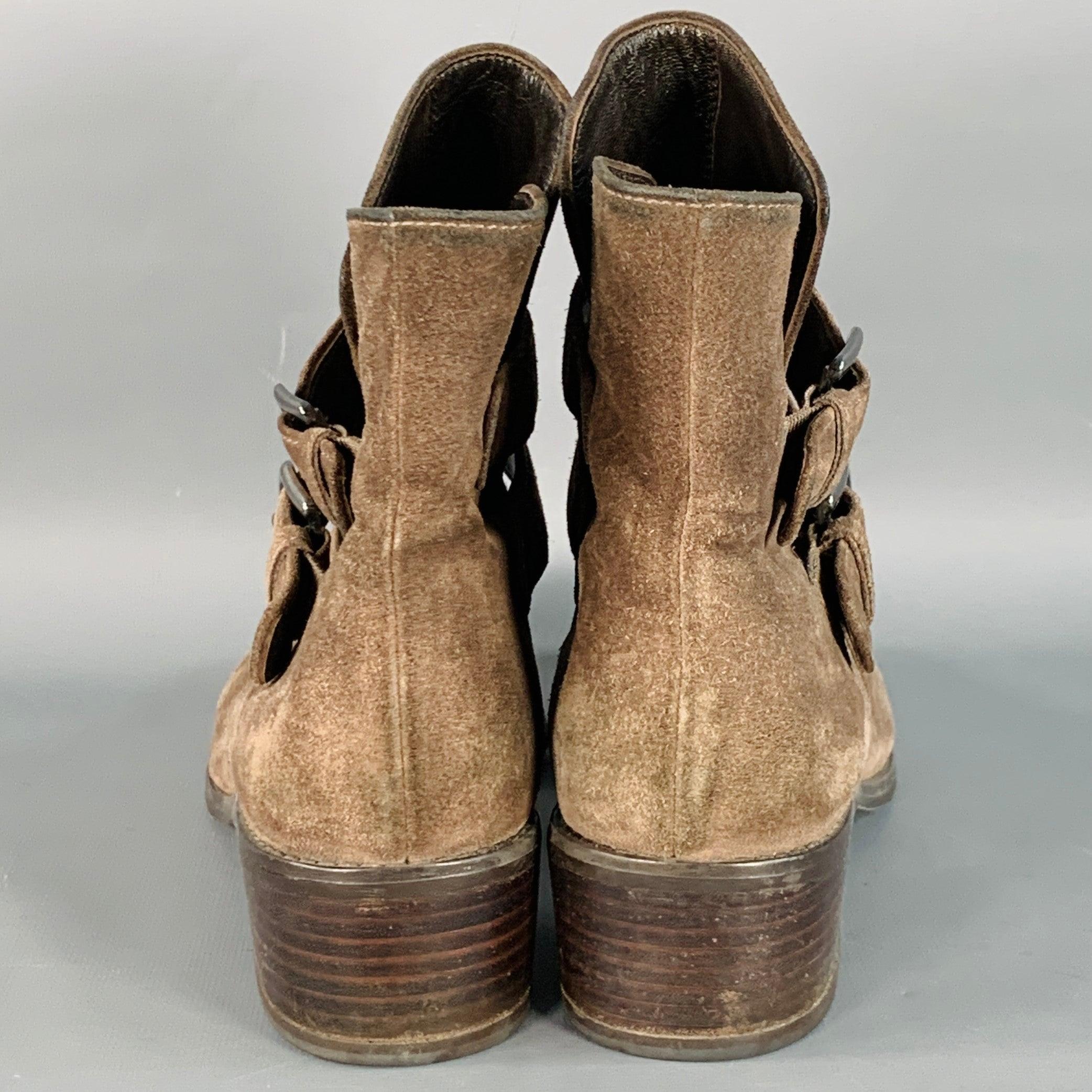 STUART WEITZMAN Größe 9.5 Braun Wildleder Schnalle Knöchel Stiefel im Zustand „Gut“ im Angebot in San Francisco, CA
