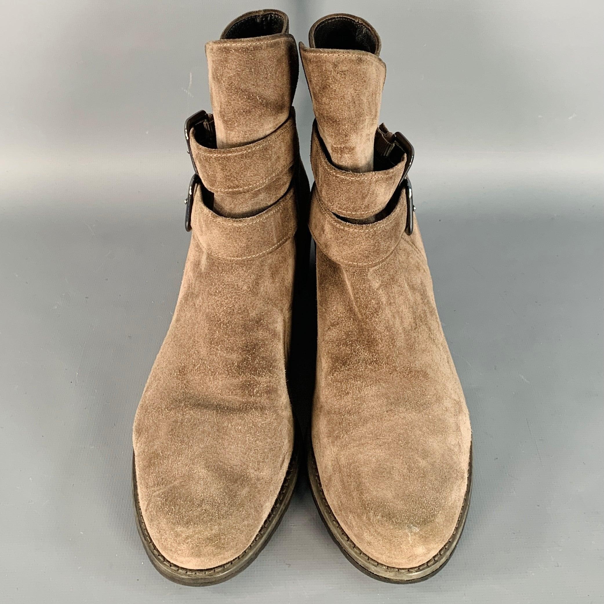 STUART WEITZMAN Größe 9.5 Braun Wildleder Schnalle Knöchel Stiefel Damen im Angebot