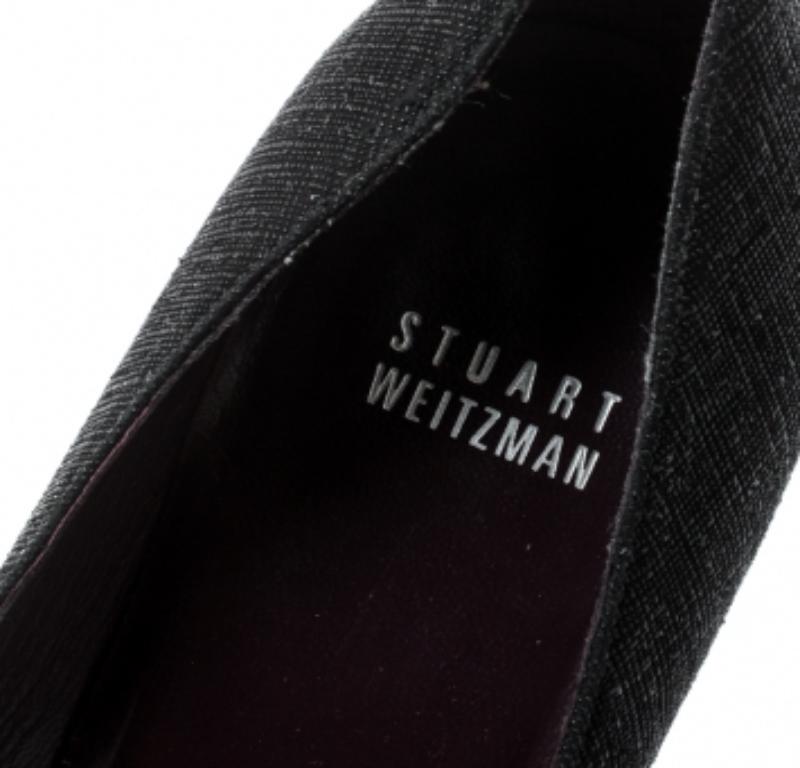 Stuart Weitzman Texturierter Stoff Criss Cross Offene Zehe Plateau Pumps Größe 39 Damen im Angebot