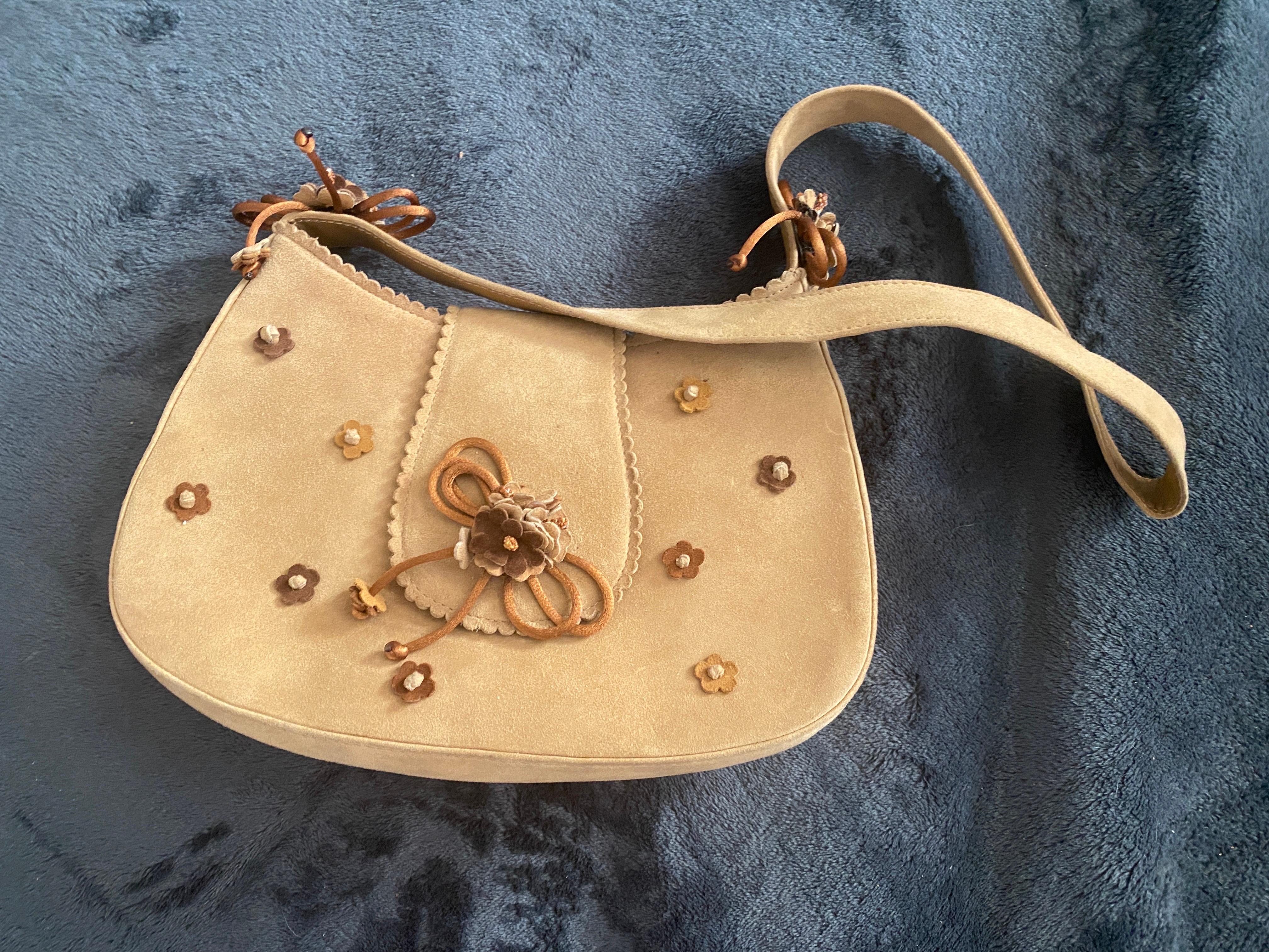 Stuart Weitzman Vintage Brown Suede Handbag with Floral Decoration NWOT For Sale 2