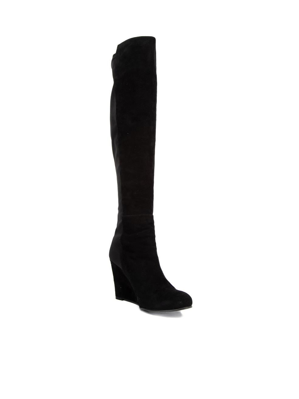CONDITION is Very good. Hardly any visible wear to boots is evident on this used Stuart Weitzman x Russell Bromley designer resale item. 



Details


Black

Suede

Knee high boots

Wedge high heel

Round toe

Half micro stretch back shaft

Leather