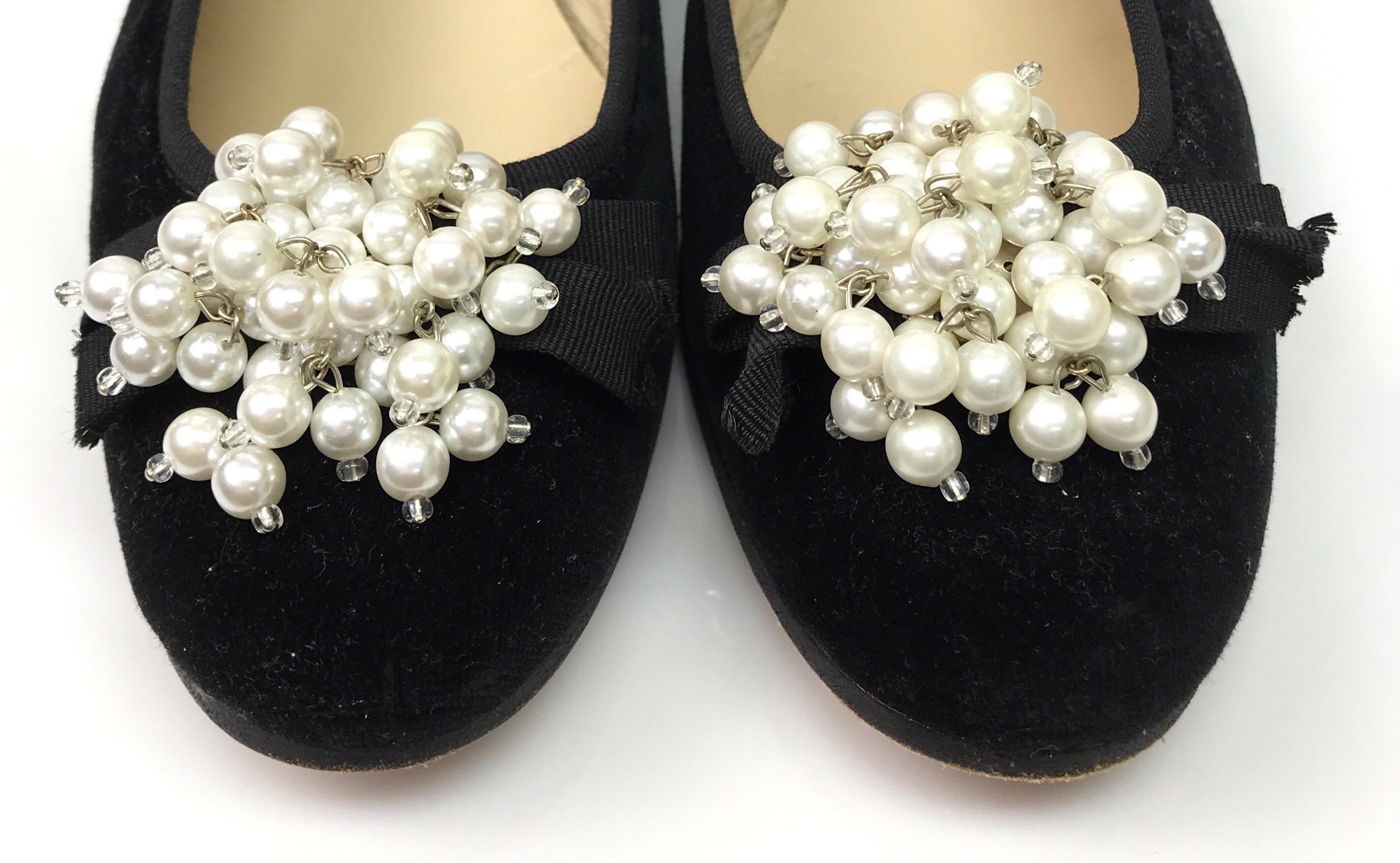 Women's Stubbs & Wooton Black Velvet Ballerina flats w/ pearl cluster-7