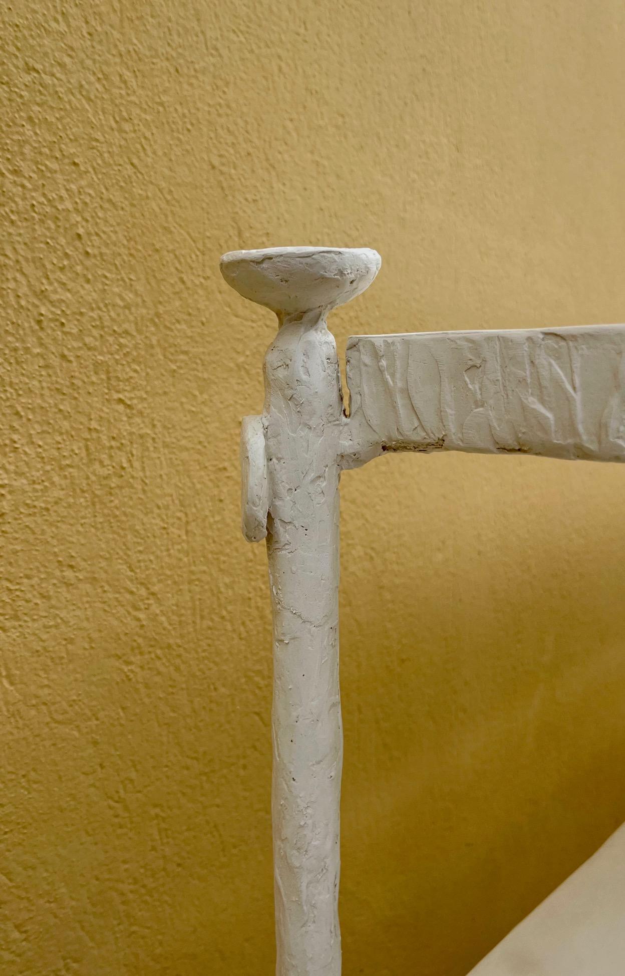 Console en plâtre clouté dans le style de  Giacometti. en vente 5