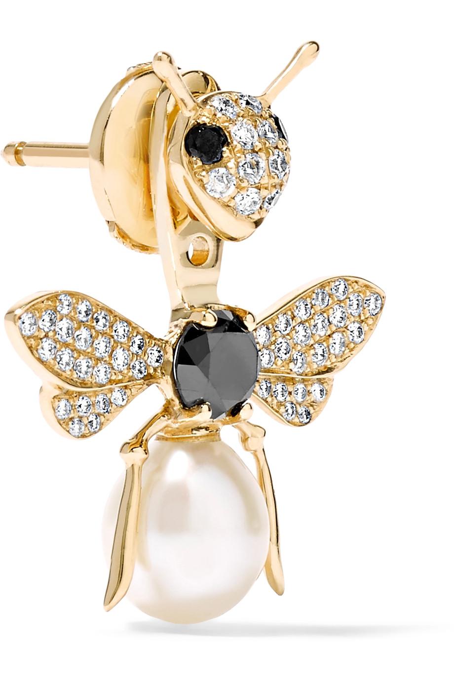 Stud and Ear Jacket in 18 Karats Yellow Gold Stud: 18K White Gold 1,4 gr Diamonds 0,07ct Black Diamonds 0,05t (Bee Head) Ear Jacket: 18K White Gold 2gr Diamonds 0,15ct Black Diamond 0,30ct Pearl 3ct (Bee Body) Alpa System Sold as a Pack by unit