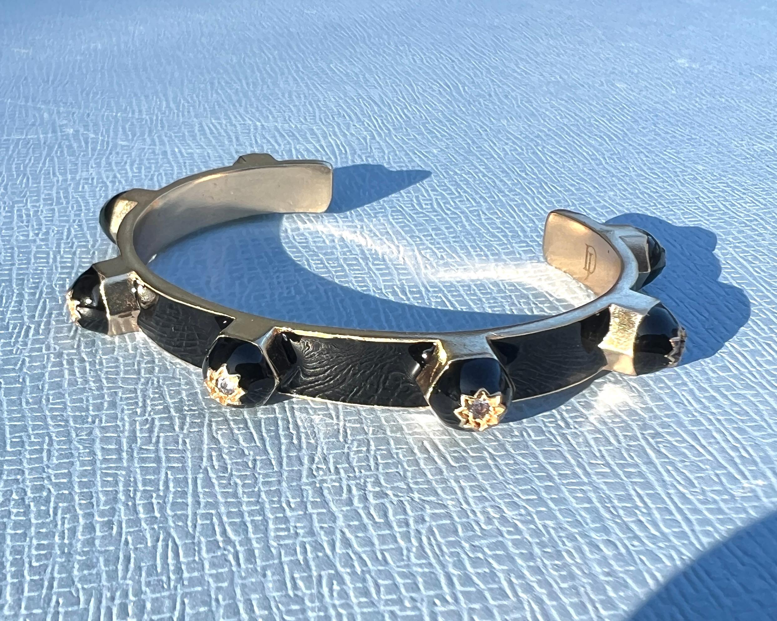 Bracelet manchette en émail Tanzanite en vente 3