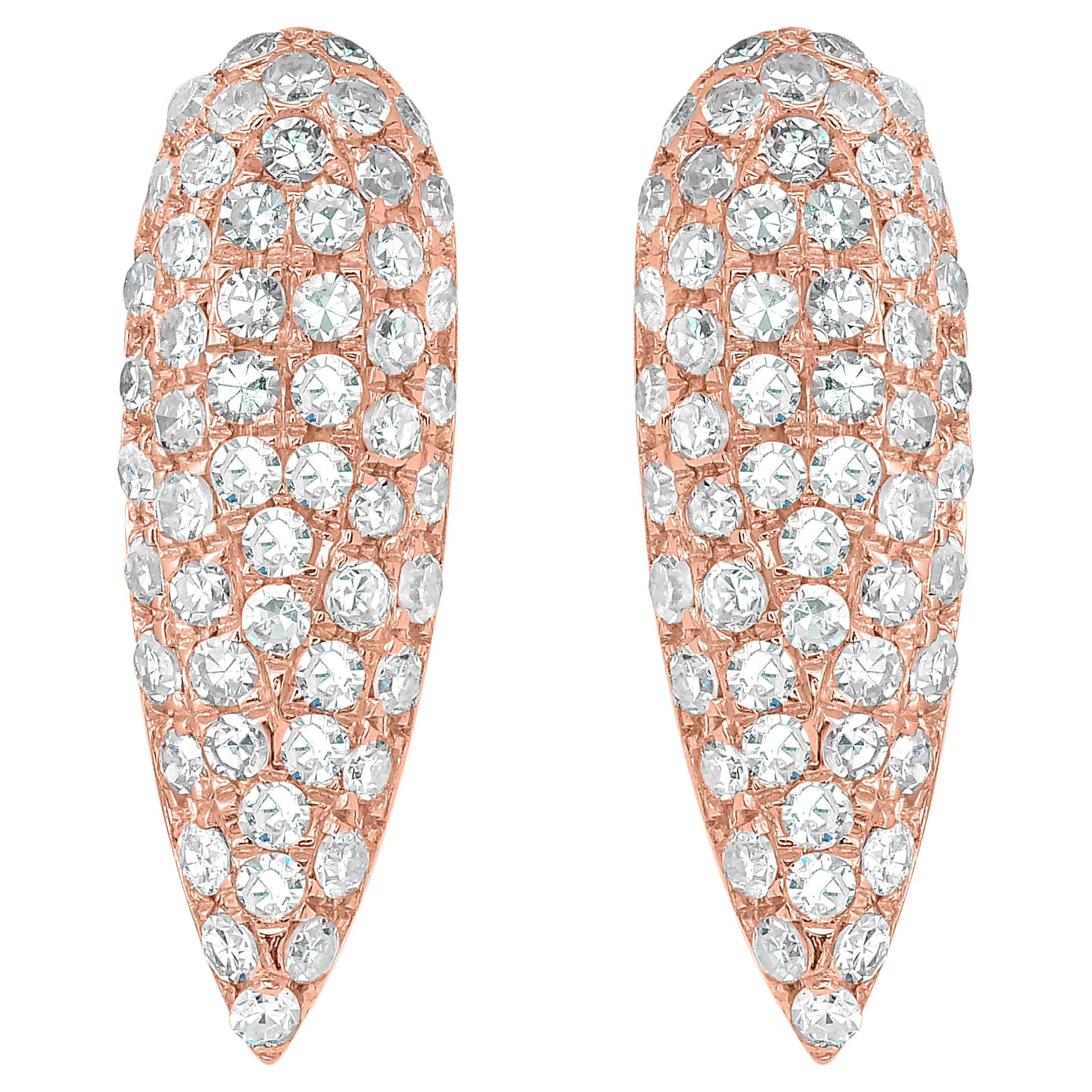 Clous d'oreilles Luxle en or rose 14 carats avec diamants ronds pavés en vente