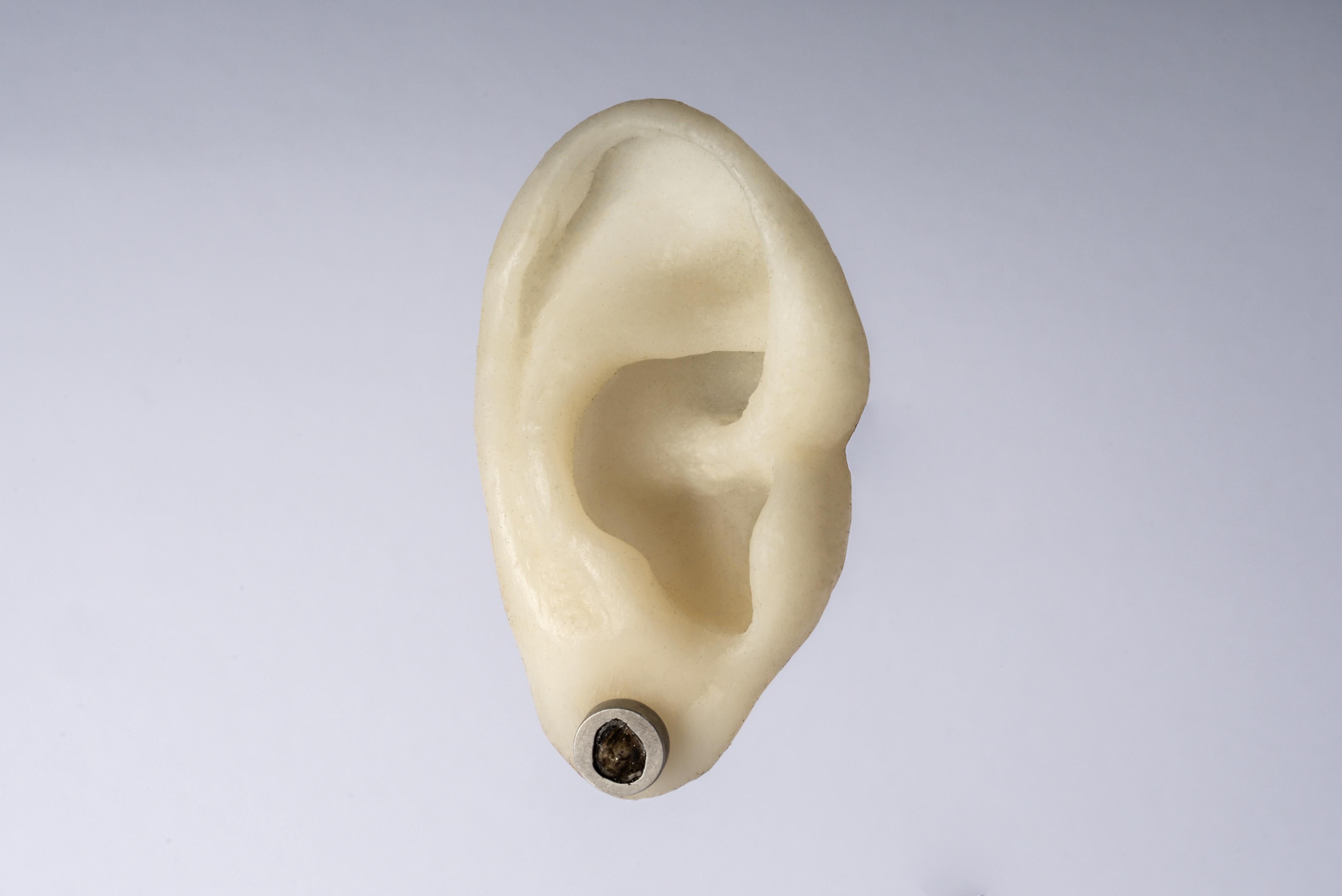 Women's or Men's Stud Earring (0.2 CT, Diamond Slab, DA+DIA) For Sale